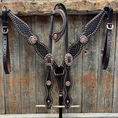 ONE EAR TACK SET