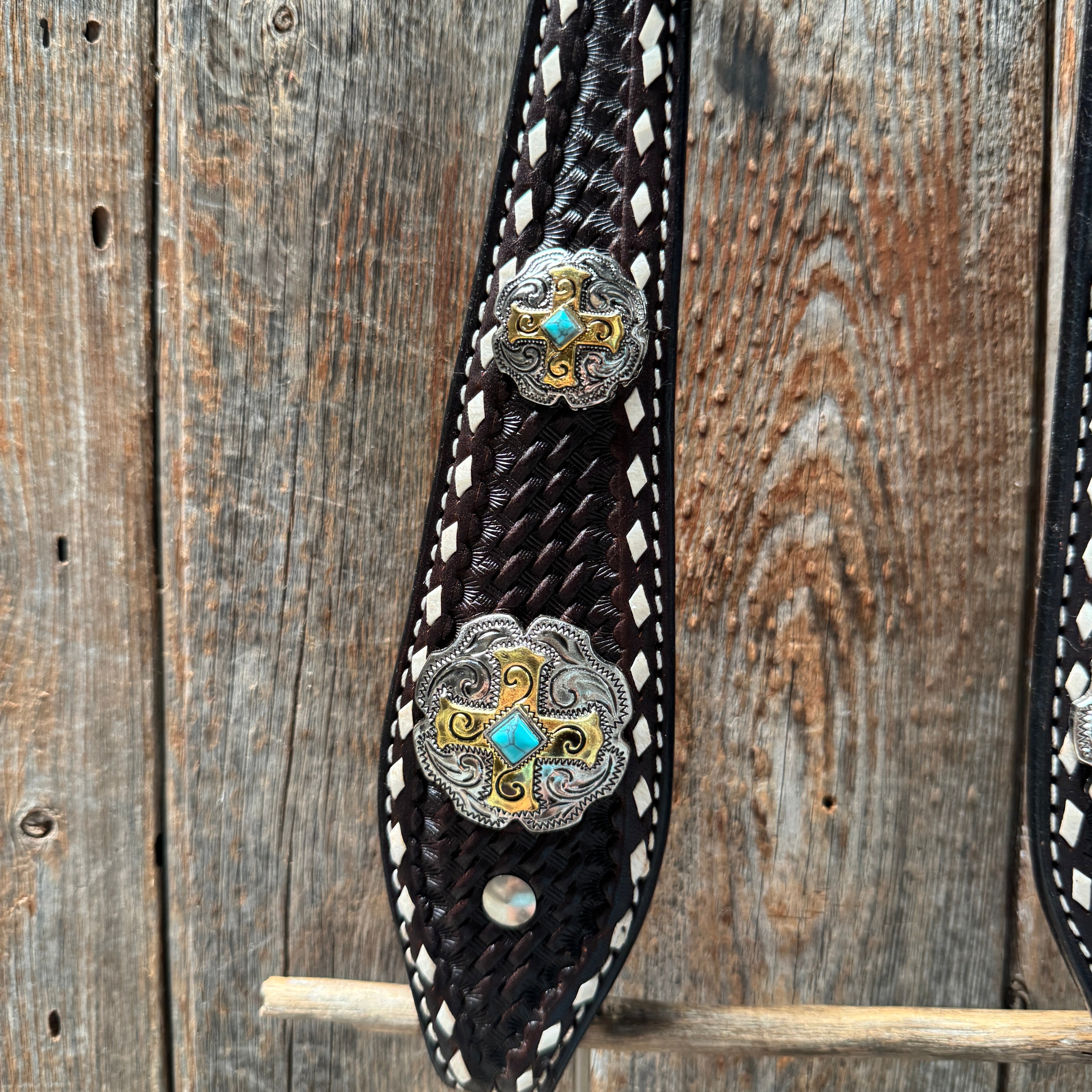 Dark Oil Buckstitch Gold Cross Browband/One Ear and Breastcollar Tack Set #BBBC401