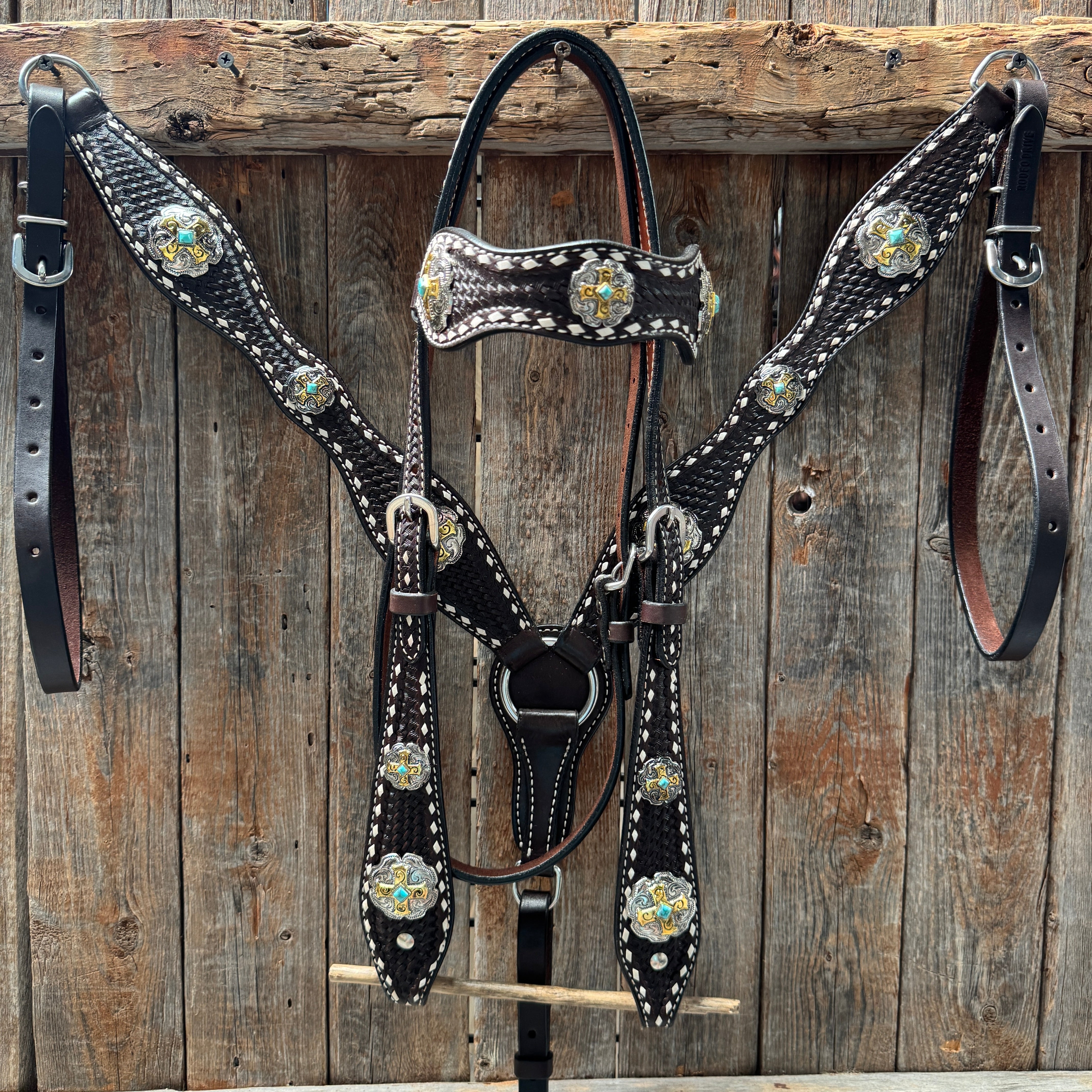 Dark Oil Buckstitch Gold Cross Browband/One Ear and Breastcollar Tack Set #BBBC401