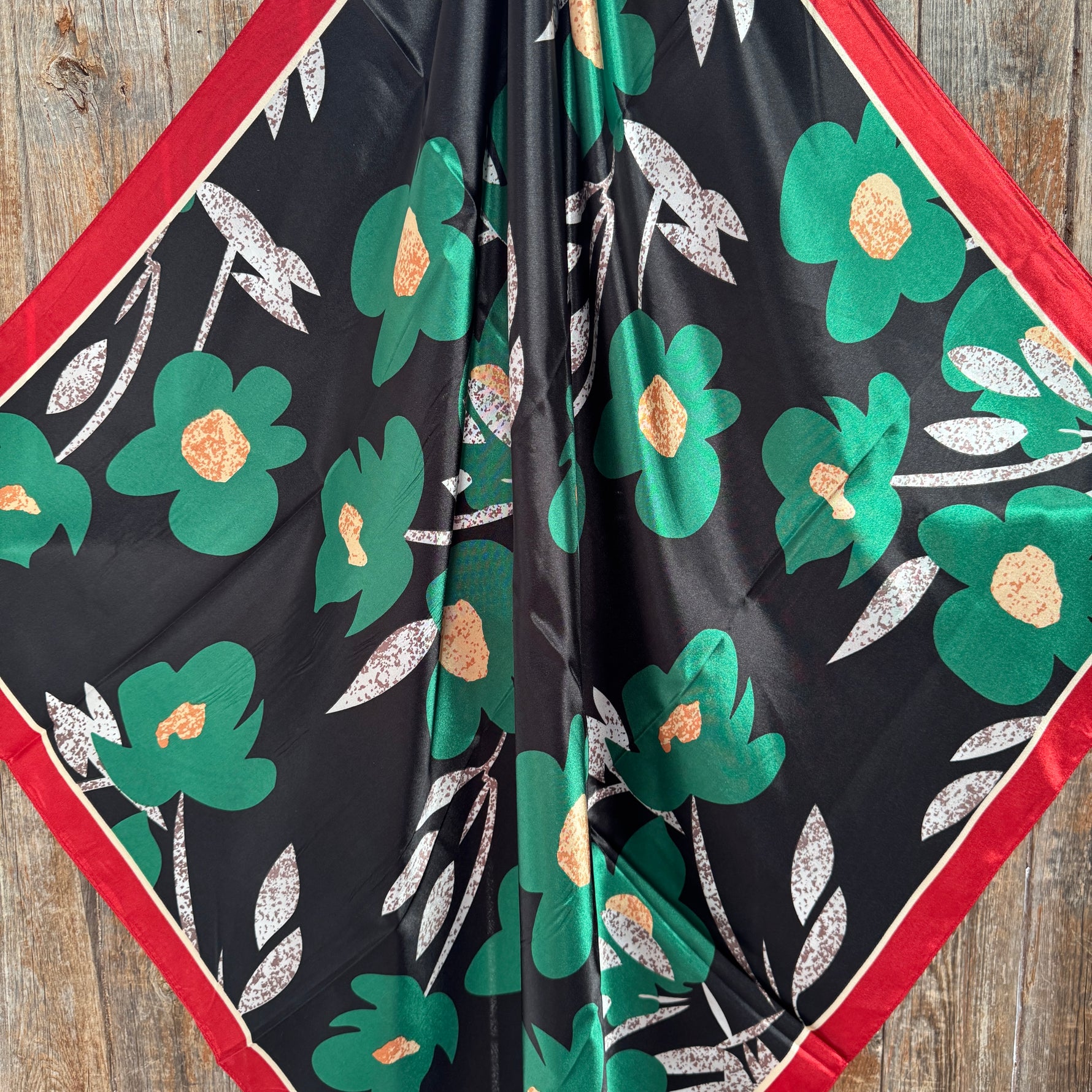35X35"  Green and Navy Floral Wild Rag / Scarf WR3427