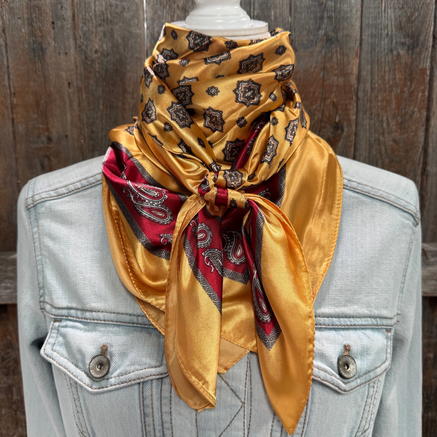 35X35" Gold and Red Patterned  Wild Rag / Scarf WR3349X