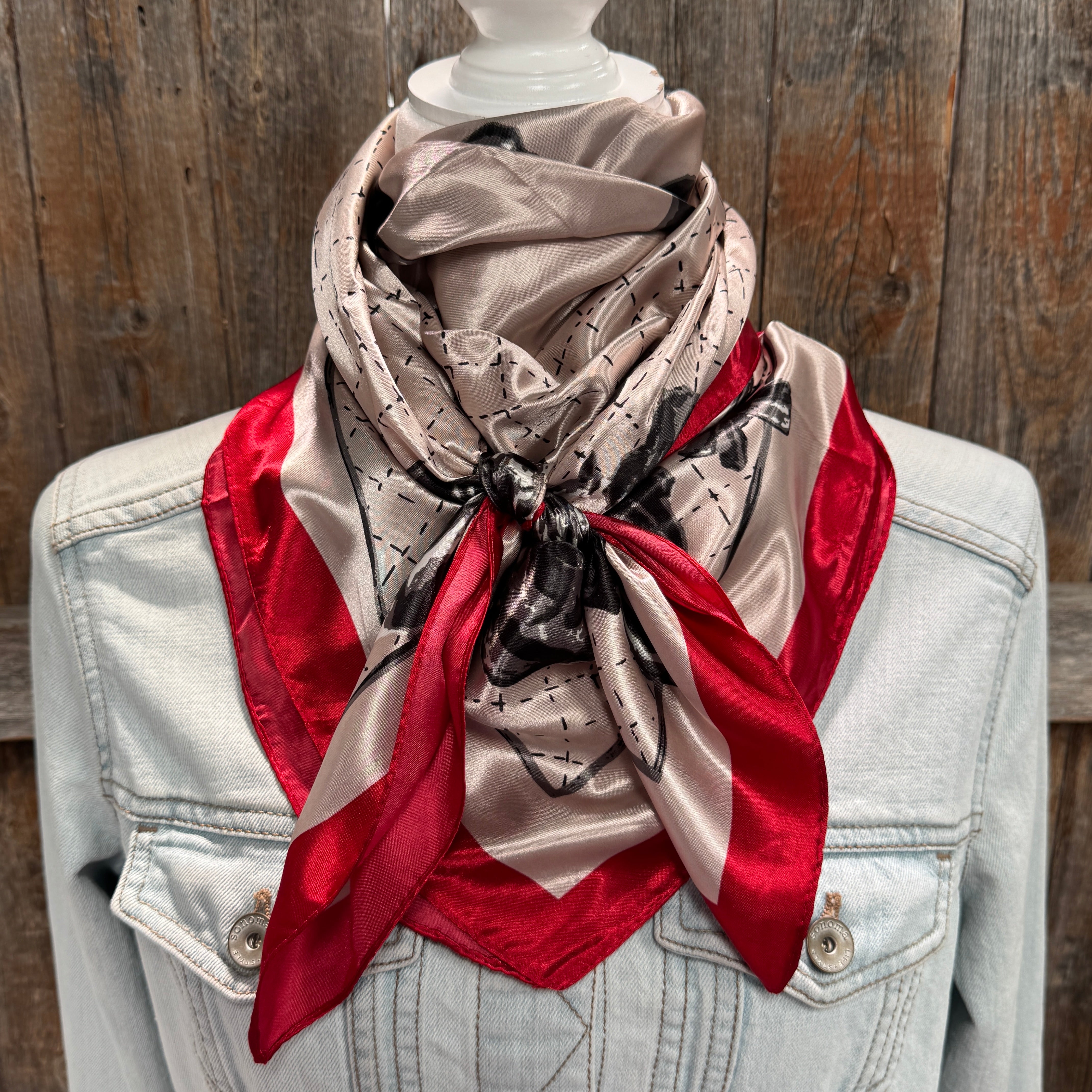 35X35" Cream / Red Four Leaf Clover Wild Rag / Scarf WR323