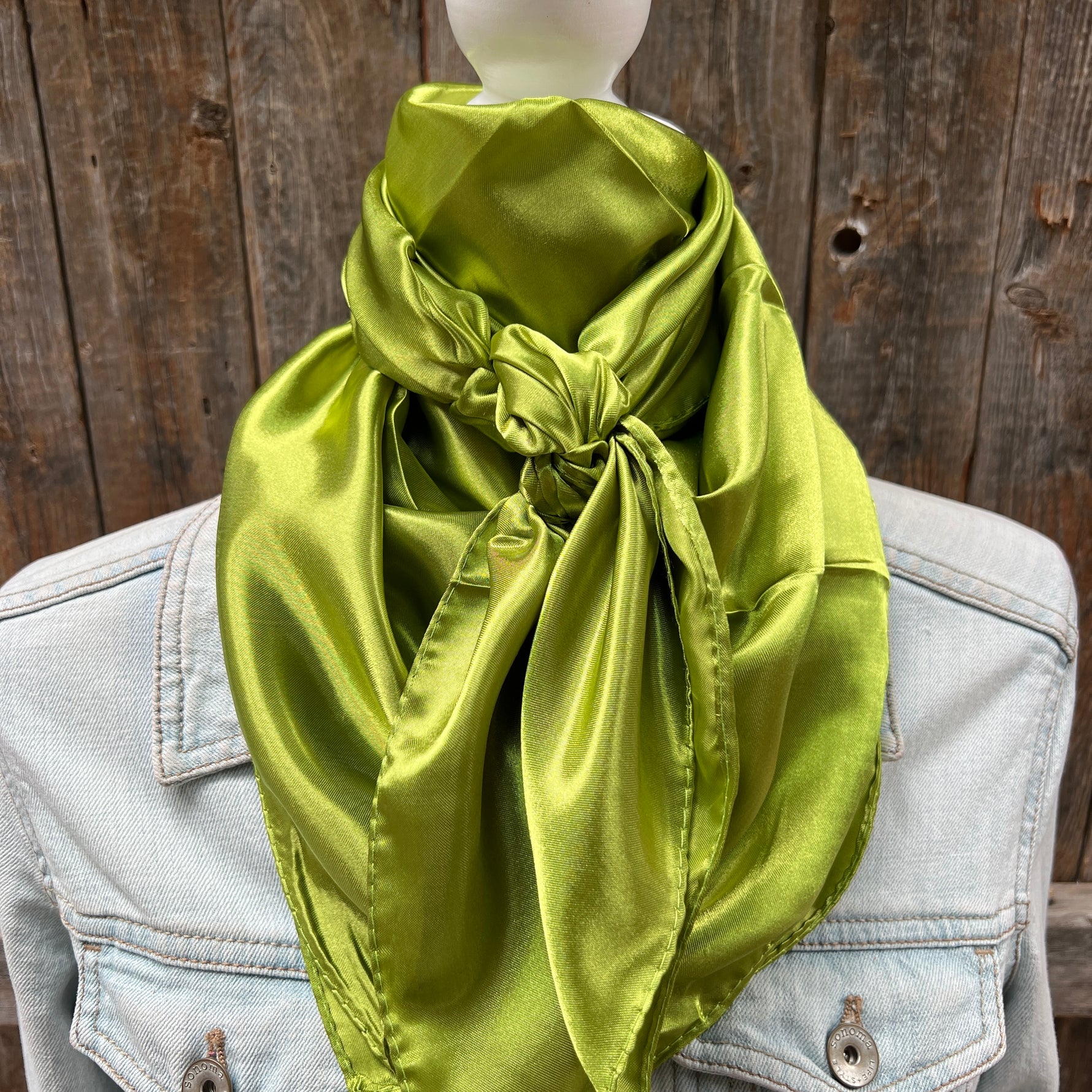 35X35" Solid Light Green  Wild Rag | Scarf WRS22