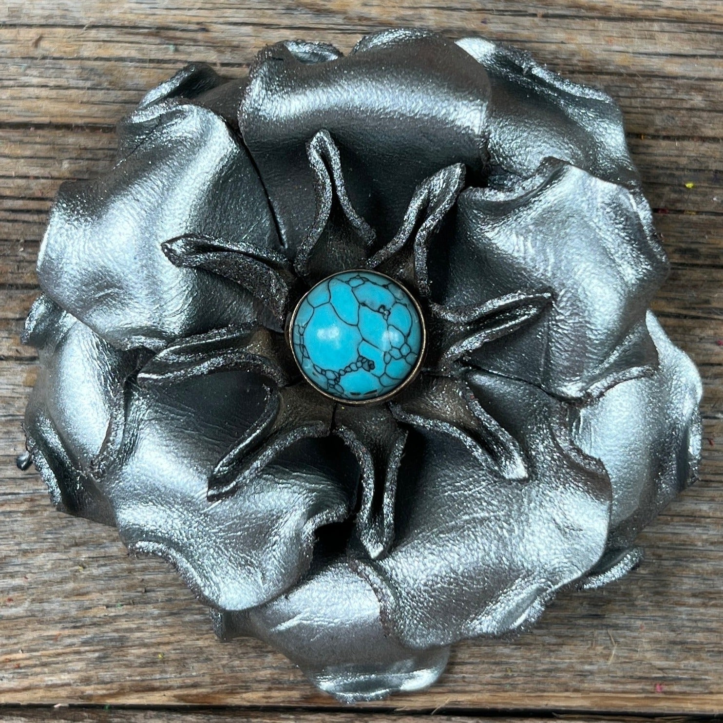 Hand Painted Leather Flowers - Gardenias - Round Turquoise Cabochons