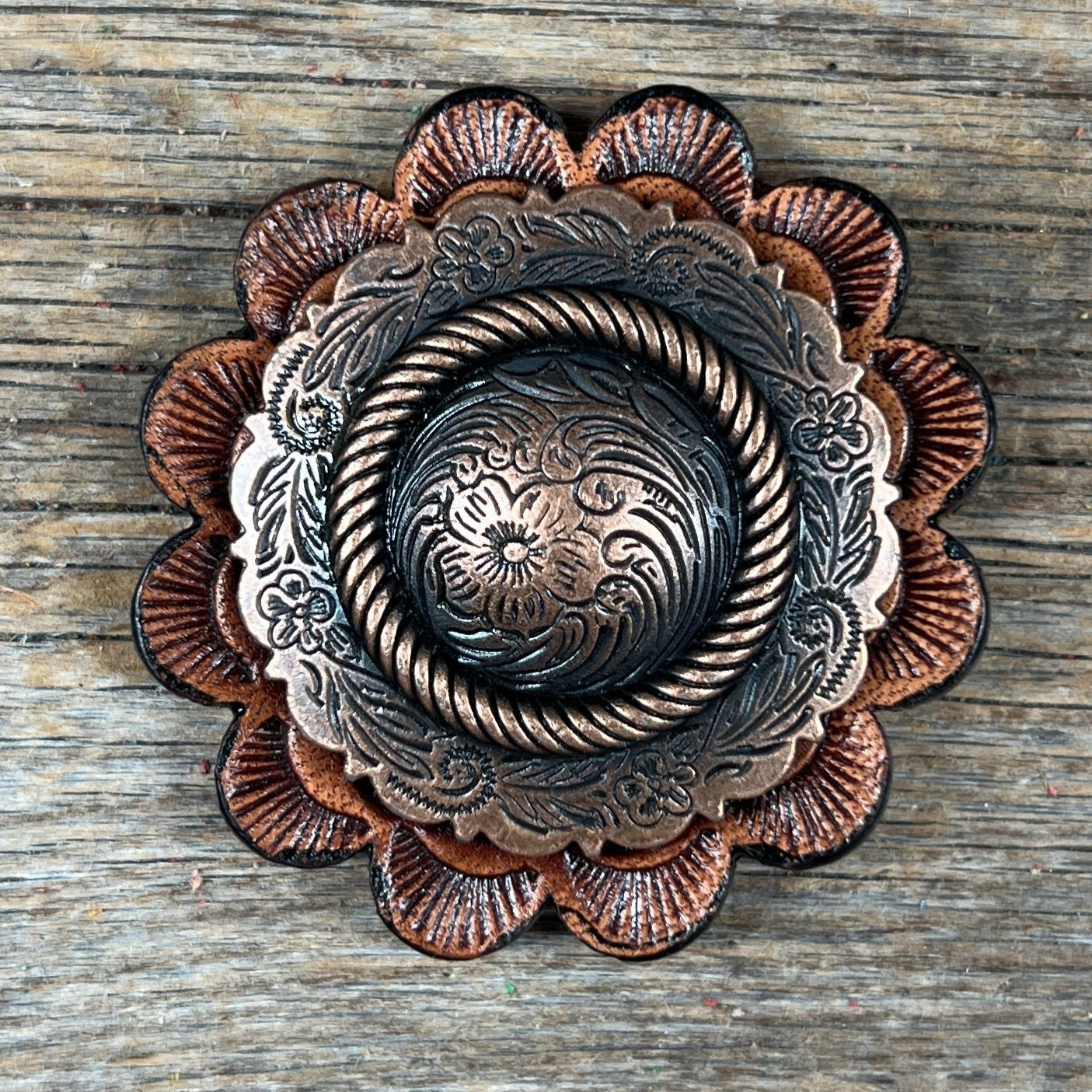 Copper Round Western Concho W101