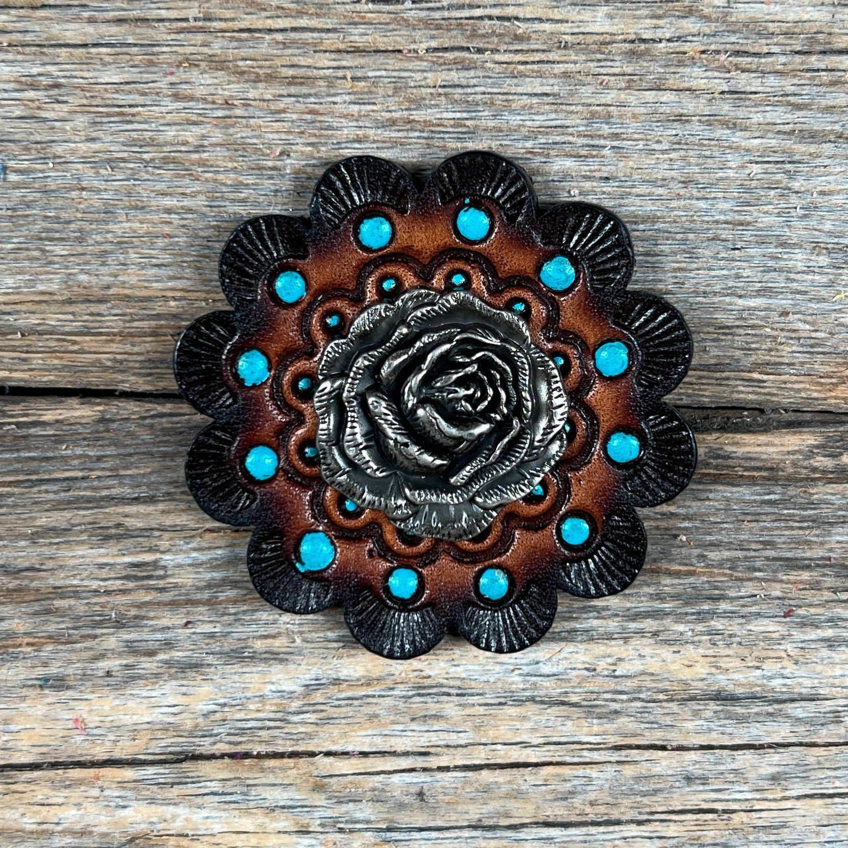 Antique Silver Rose Western Concho W108