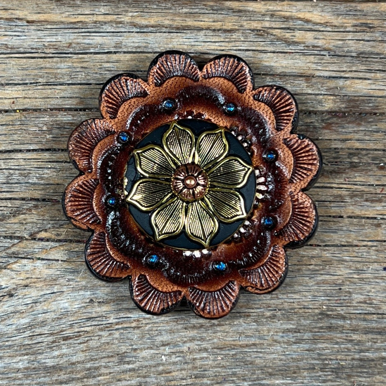 Black & Gold Sunflower Western Concho W125