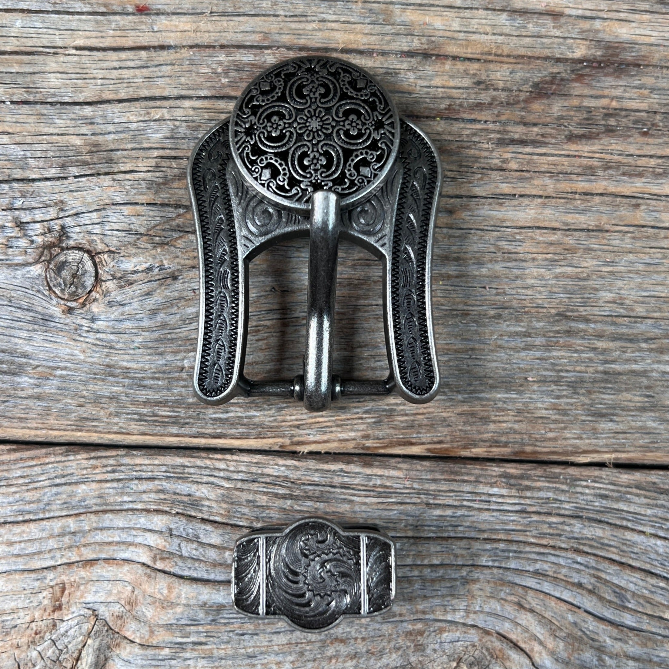 Antique Silver Floral Engraved Western Concho W225