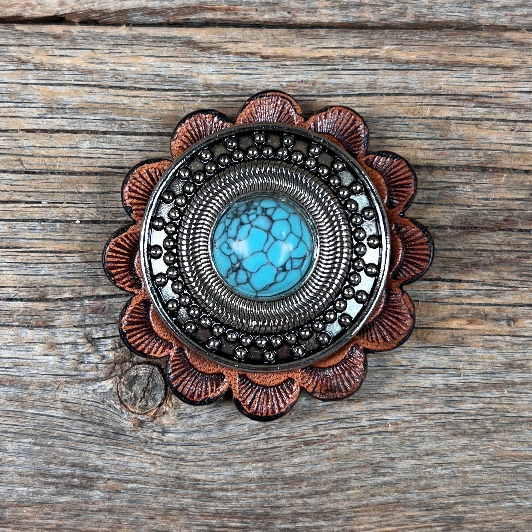 Antique Silver Turquoise Dot Western Concho W232