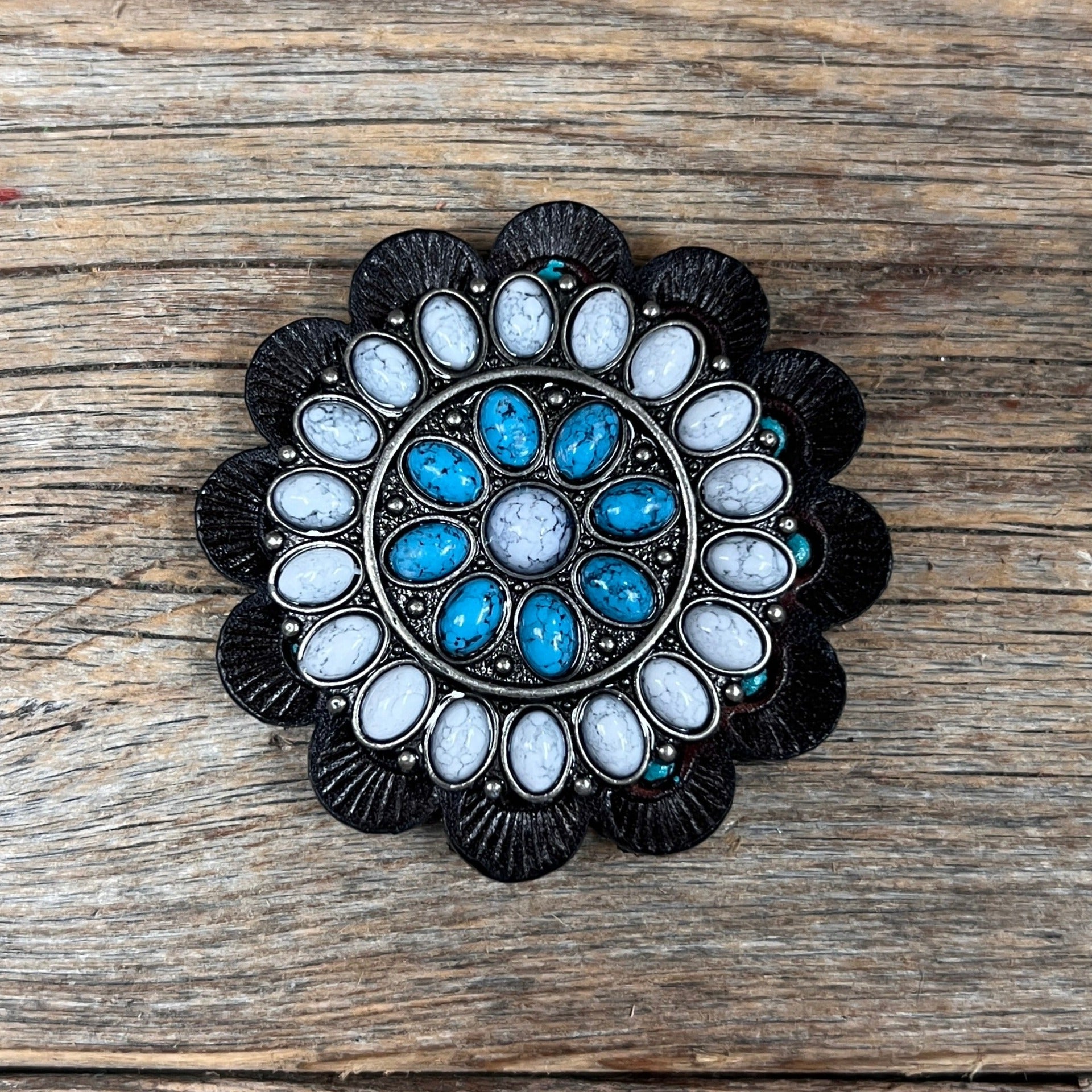 Blue and White Turquoise Western Concho W212