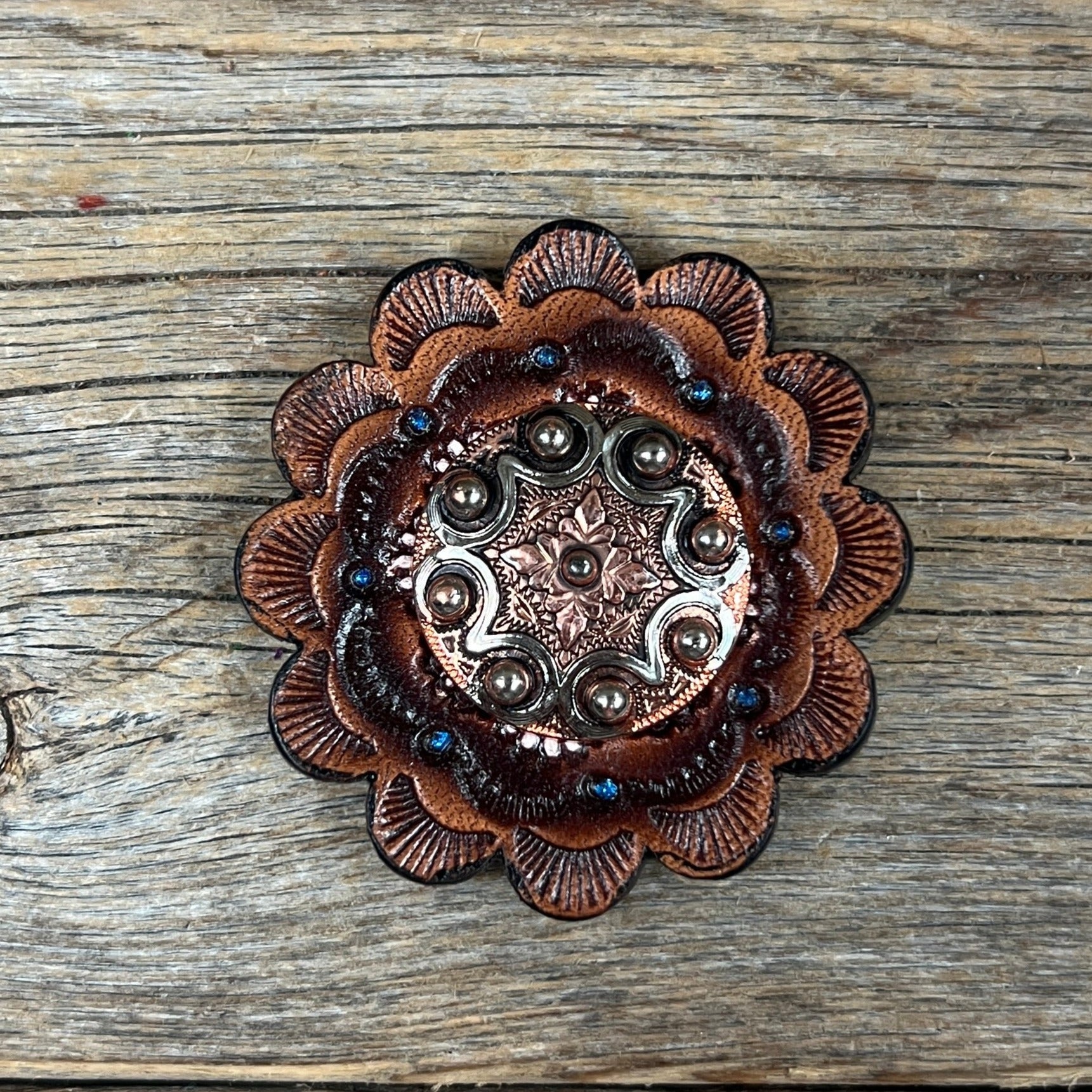 Copper Dots Western Concho W184