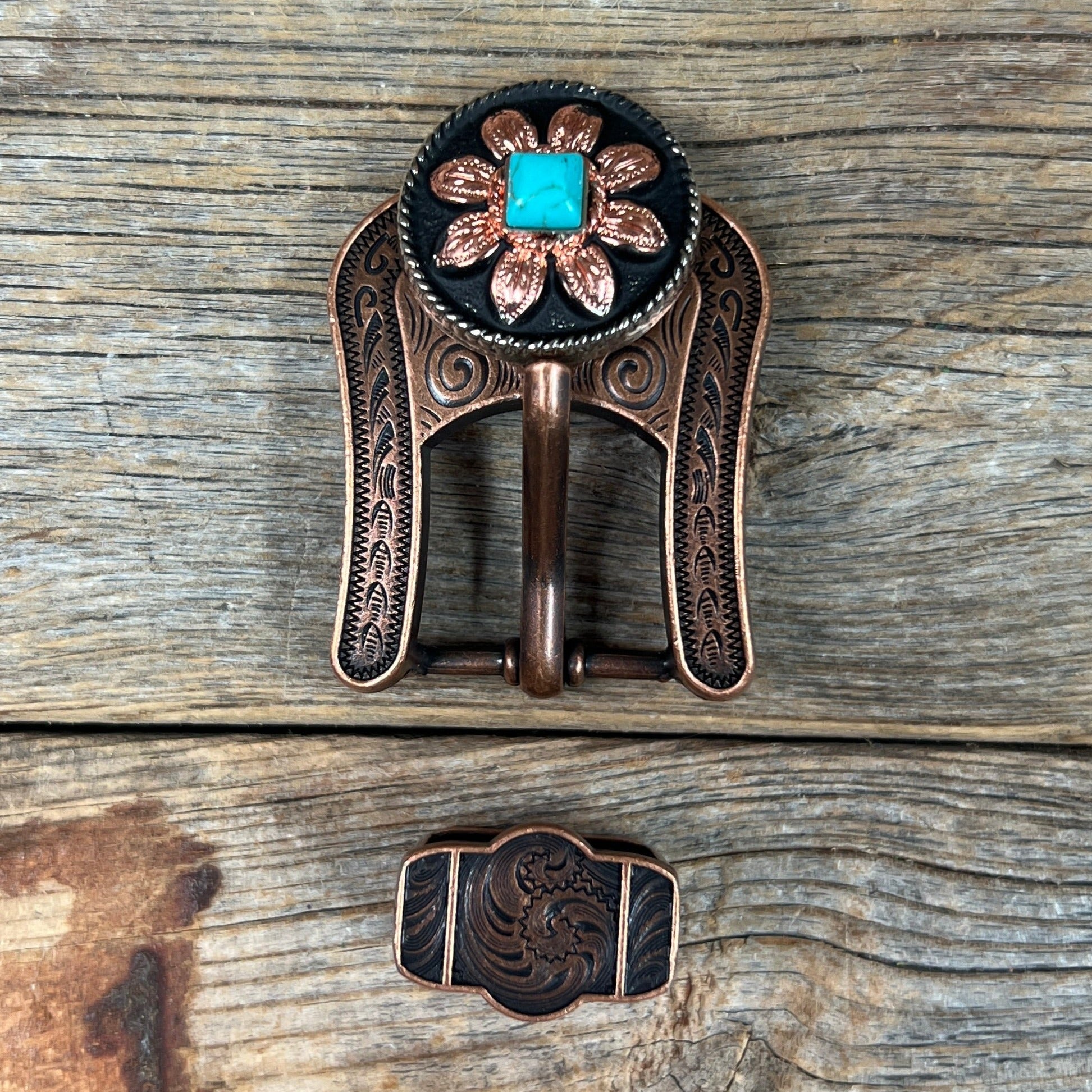 Copper Turquoise Sunflower Western Concho W188