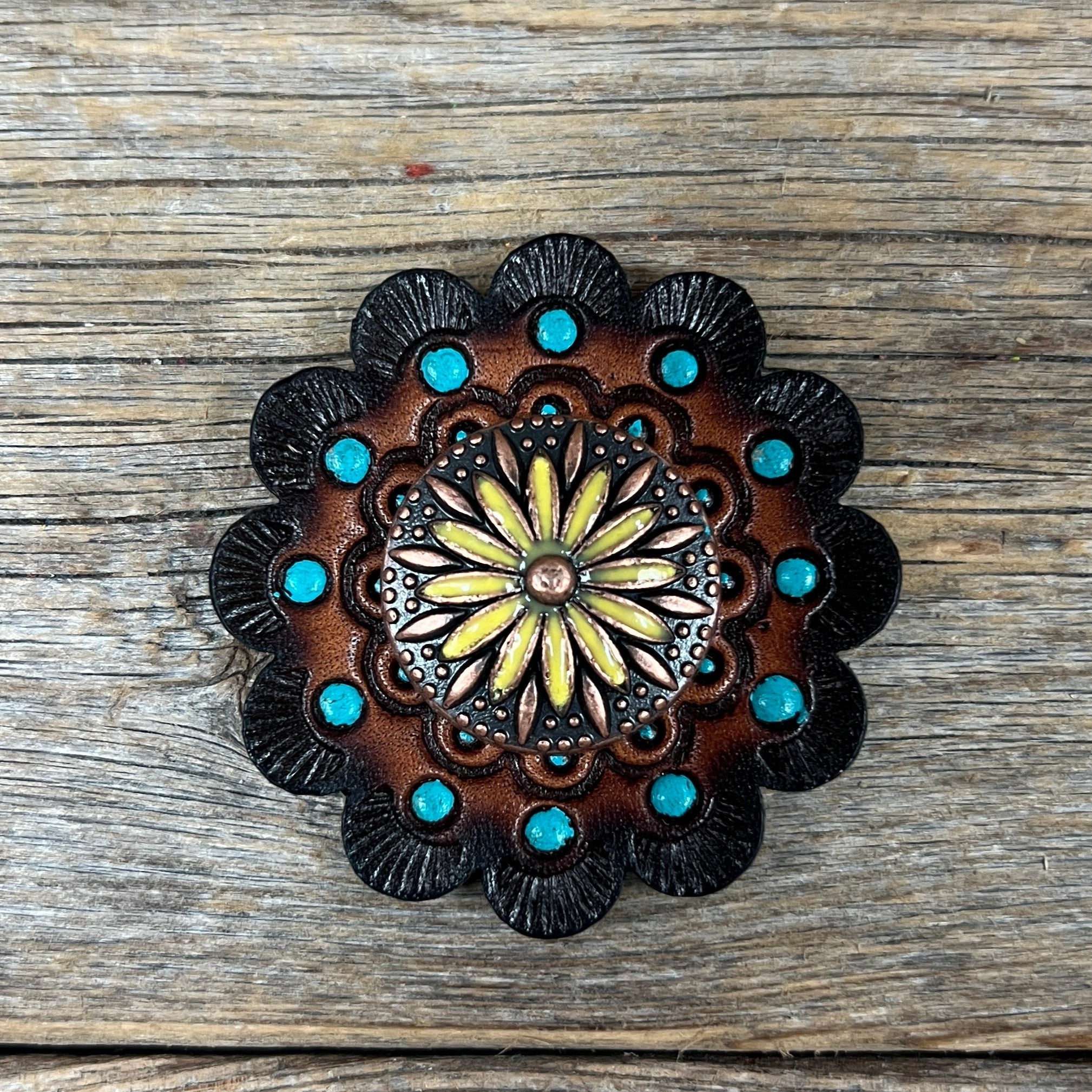 Copper Yellow Daisy Western Concho W229