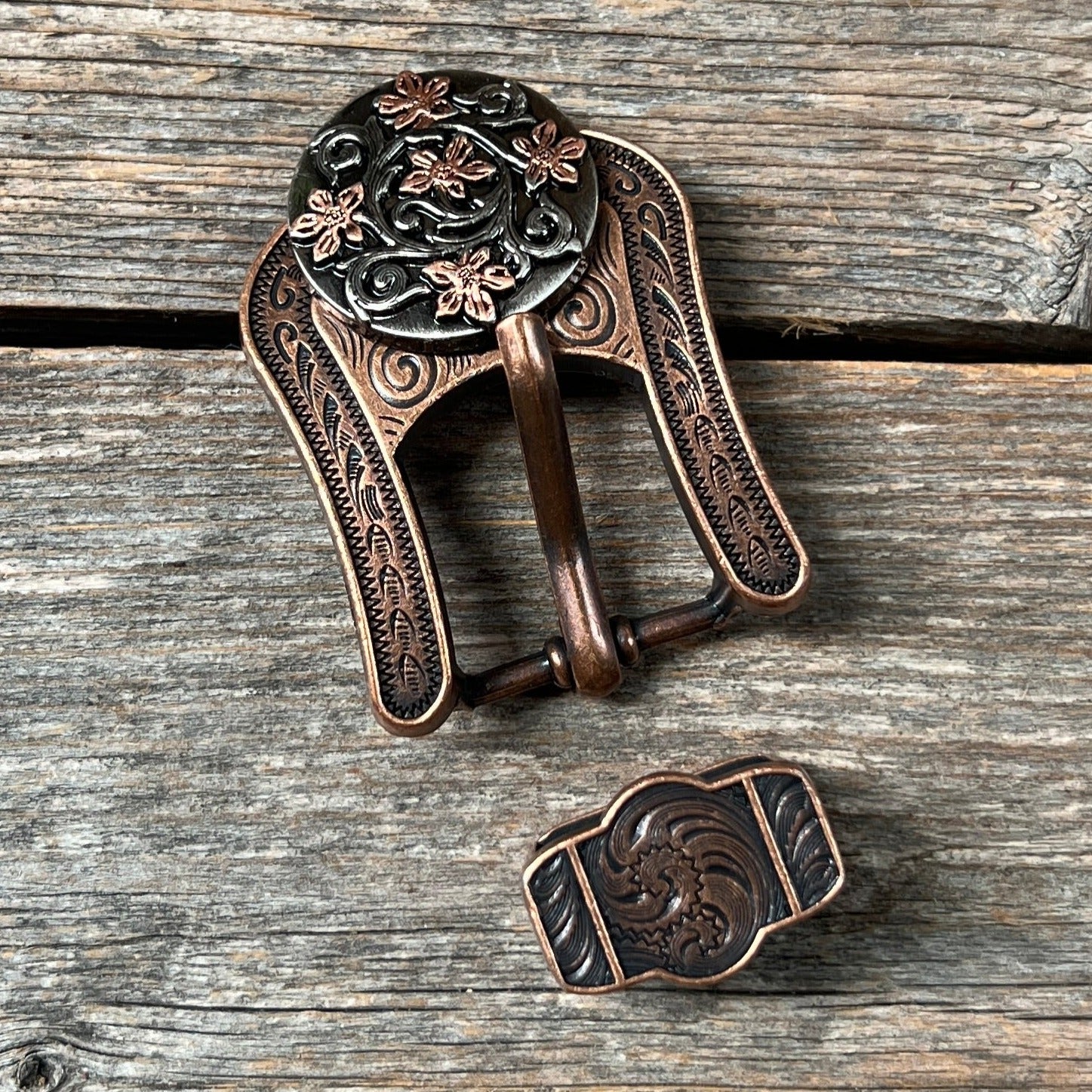 Silver - Copper Floral Western Concho W200