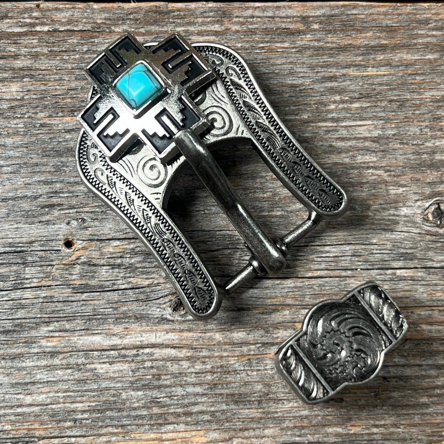 Southwest Antique Silver Turquoise Western Concho W201