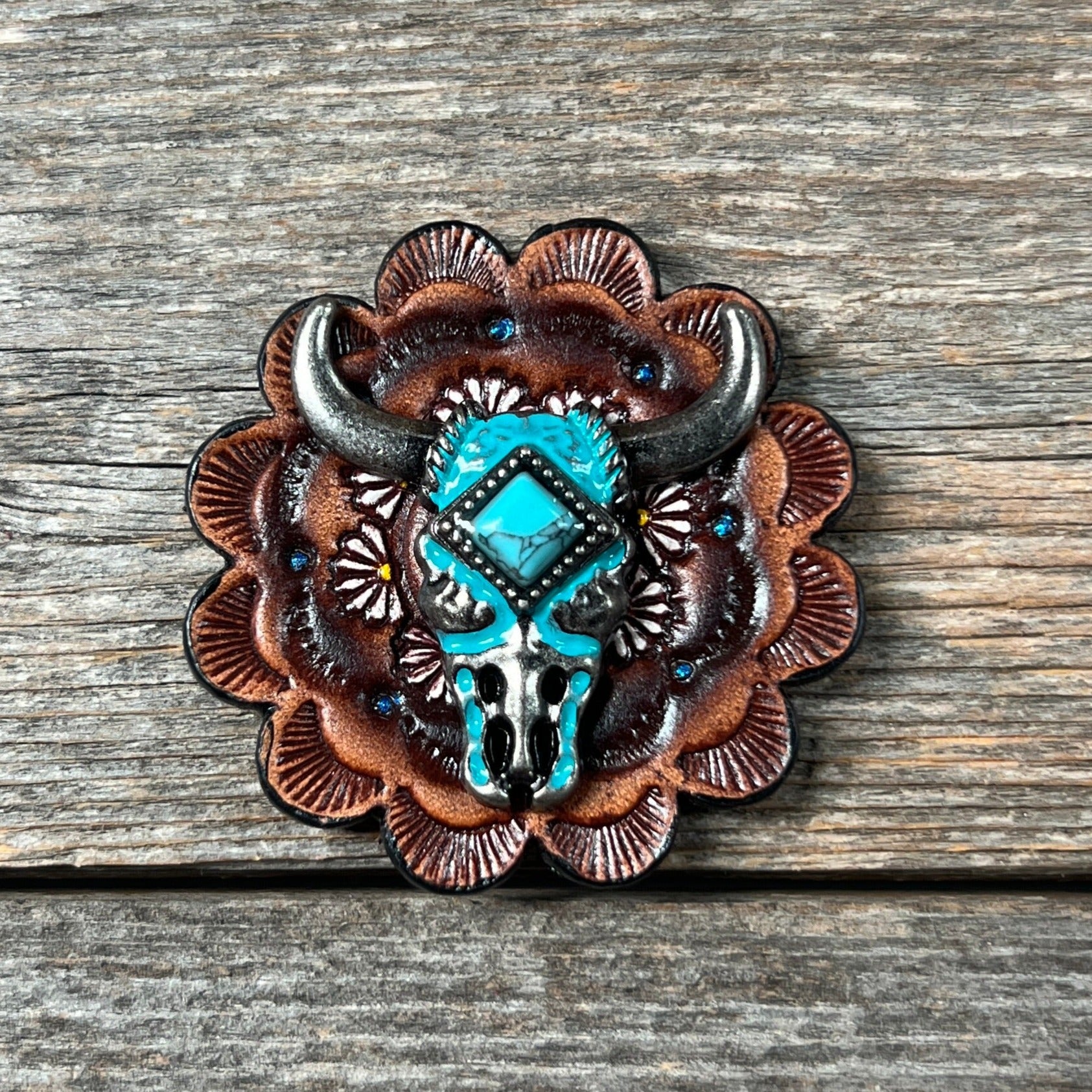 Turquoise Steer Head Western Concho W202