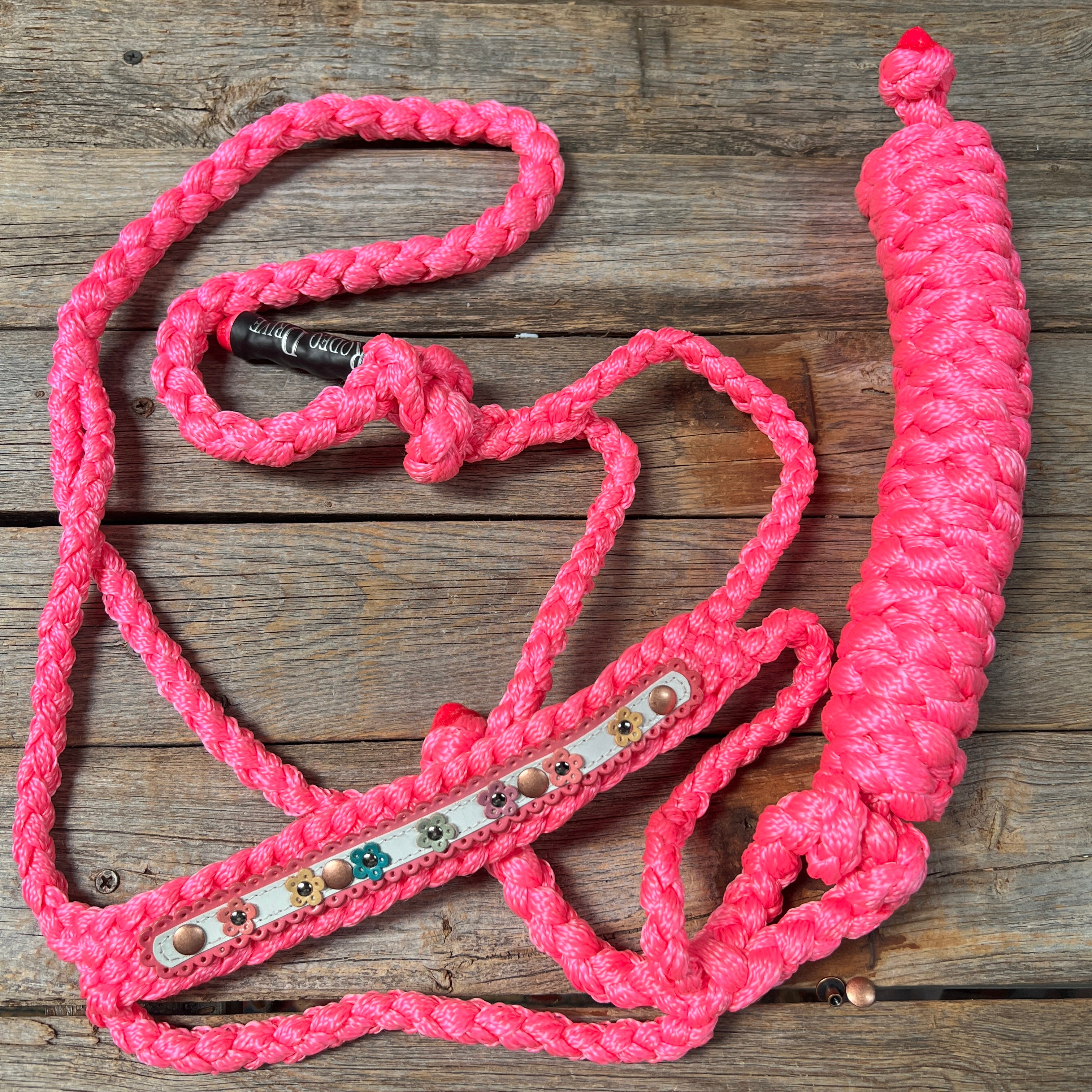 Single Flower Mule Tape Halter