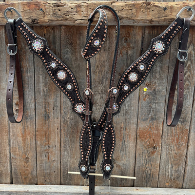 ONE EAR TACK SET