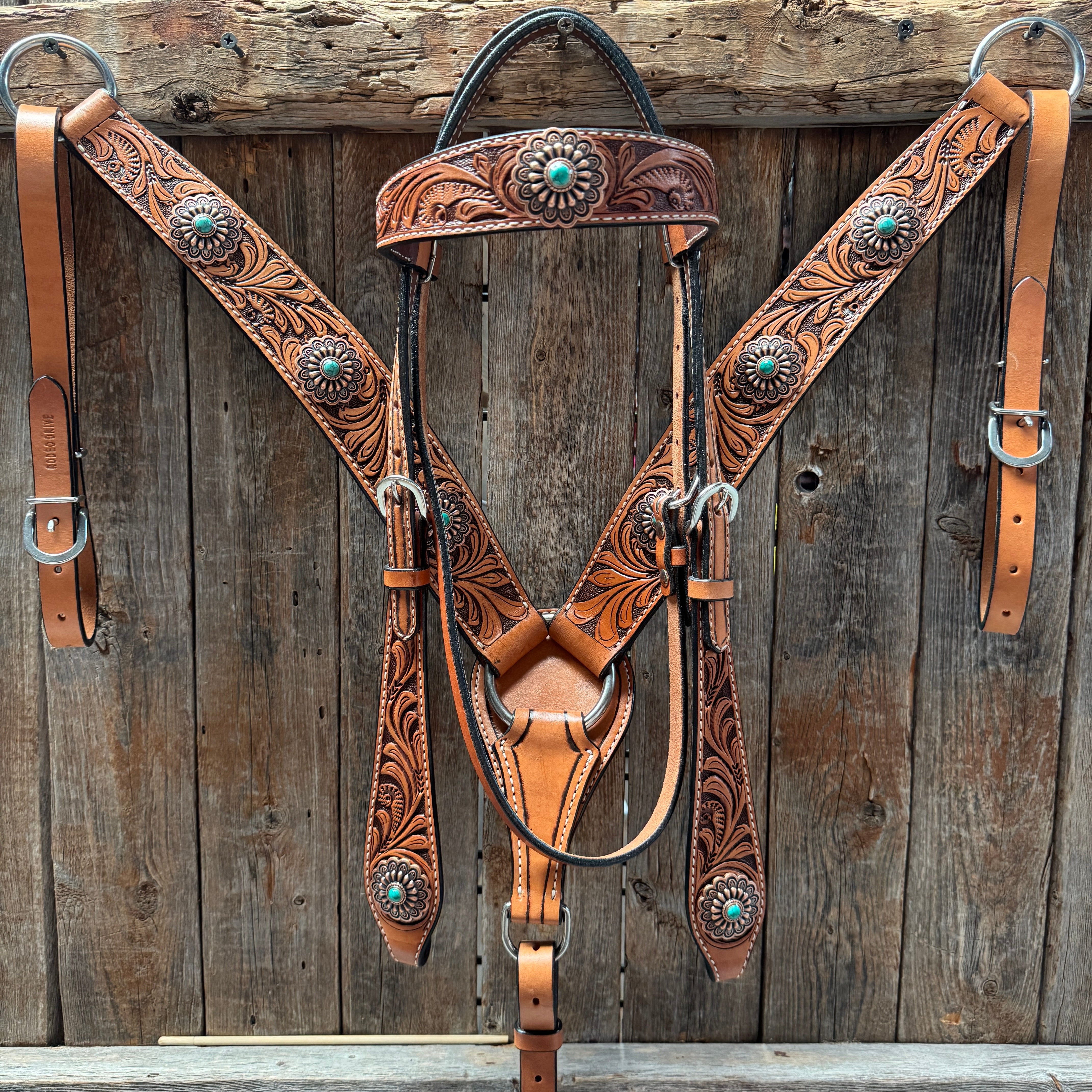 Light Oil Buckaroo Roper Flower Turquoise Browband/One Ear & Breastcollar Tack Set #OEBC459