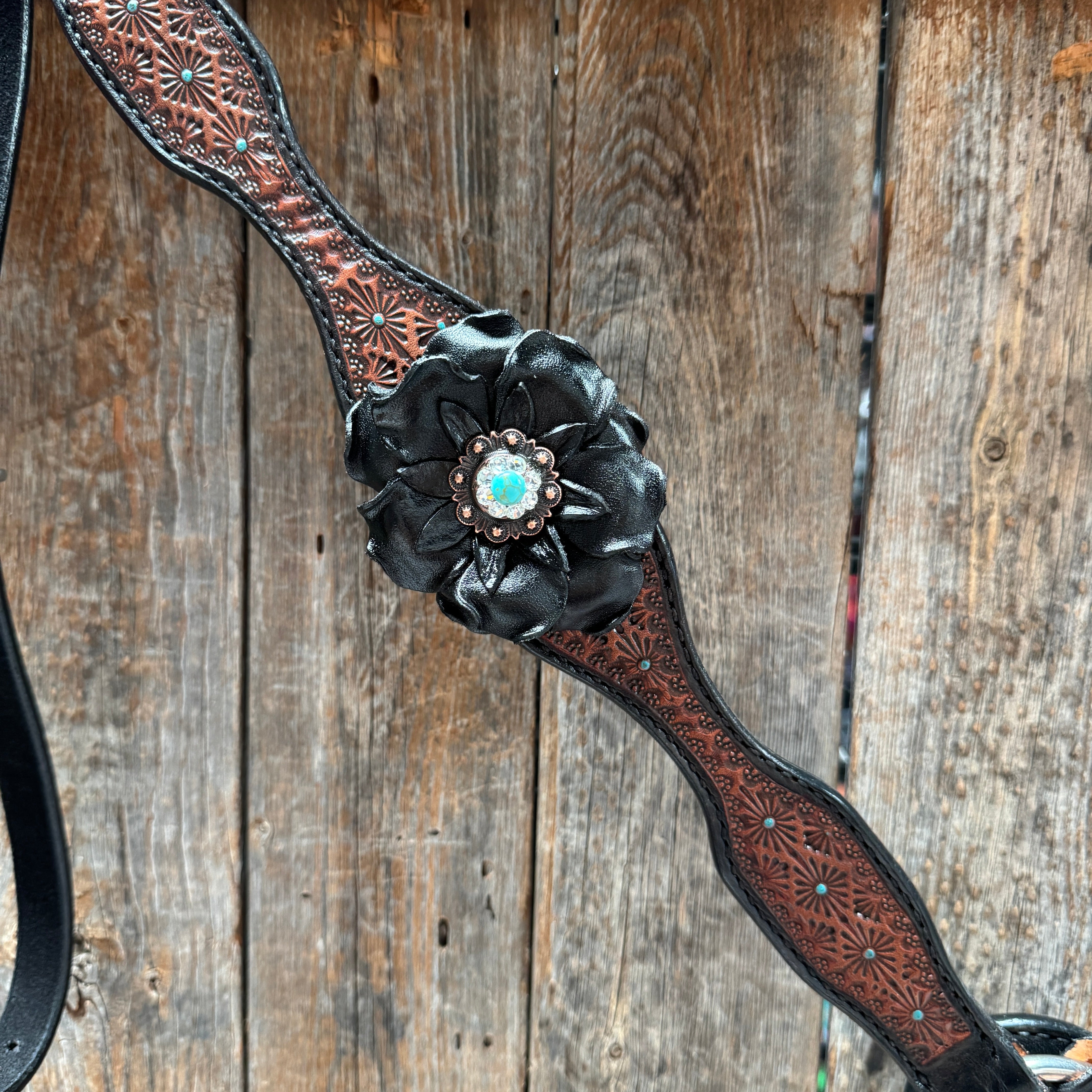 Teal Diamond Turquoise and Clear One Ear - Breastcollar Tack Set #OEBC452