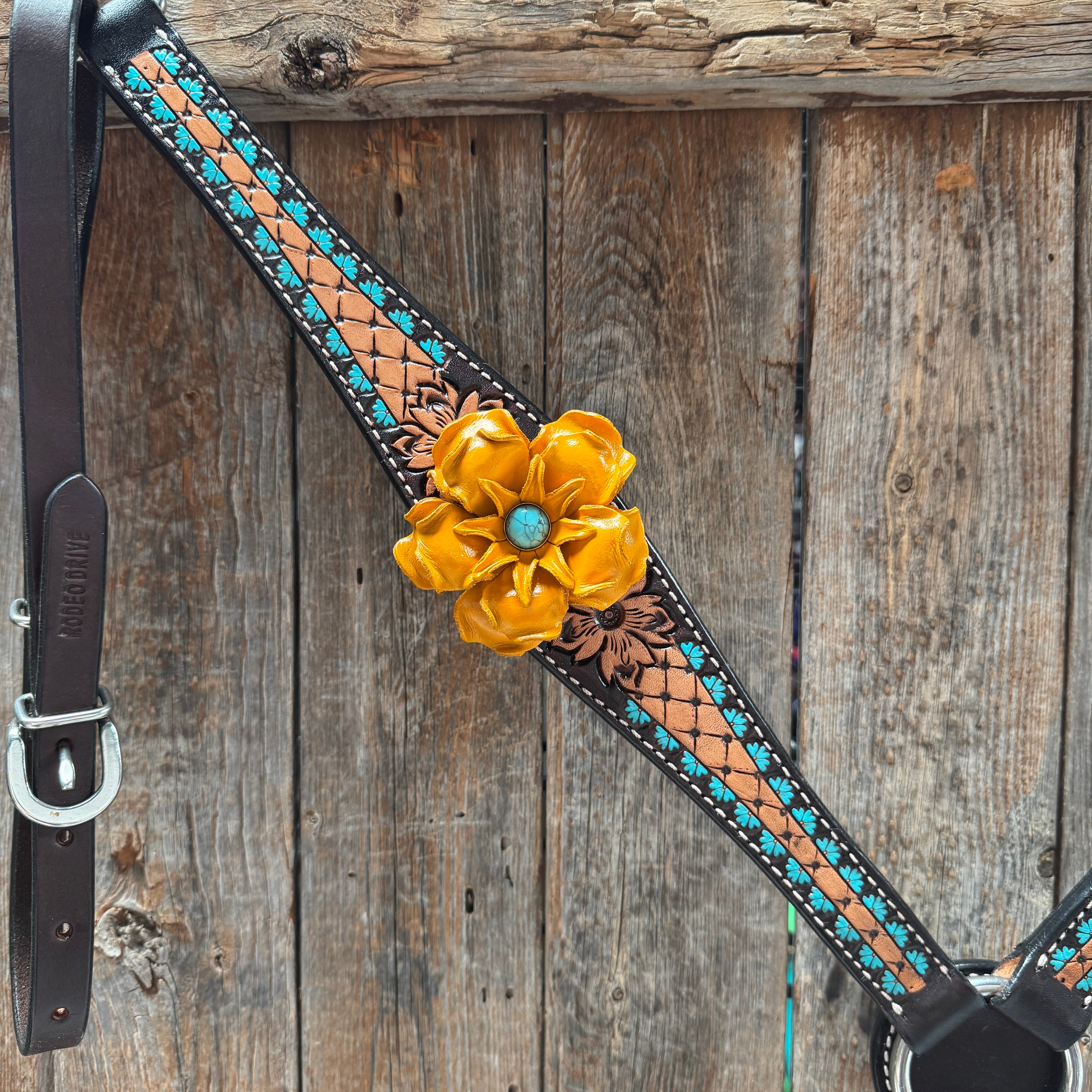 Multi Flower Gardenia & Turquoise One Ear - Breastcollar Tack Set #OEBC455