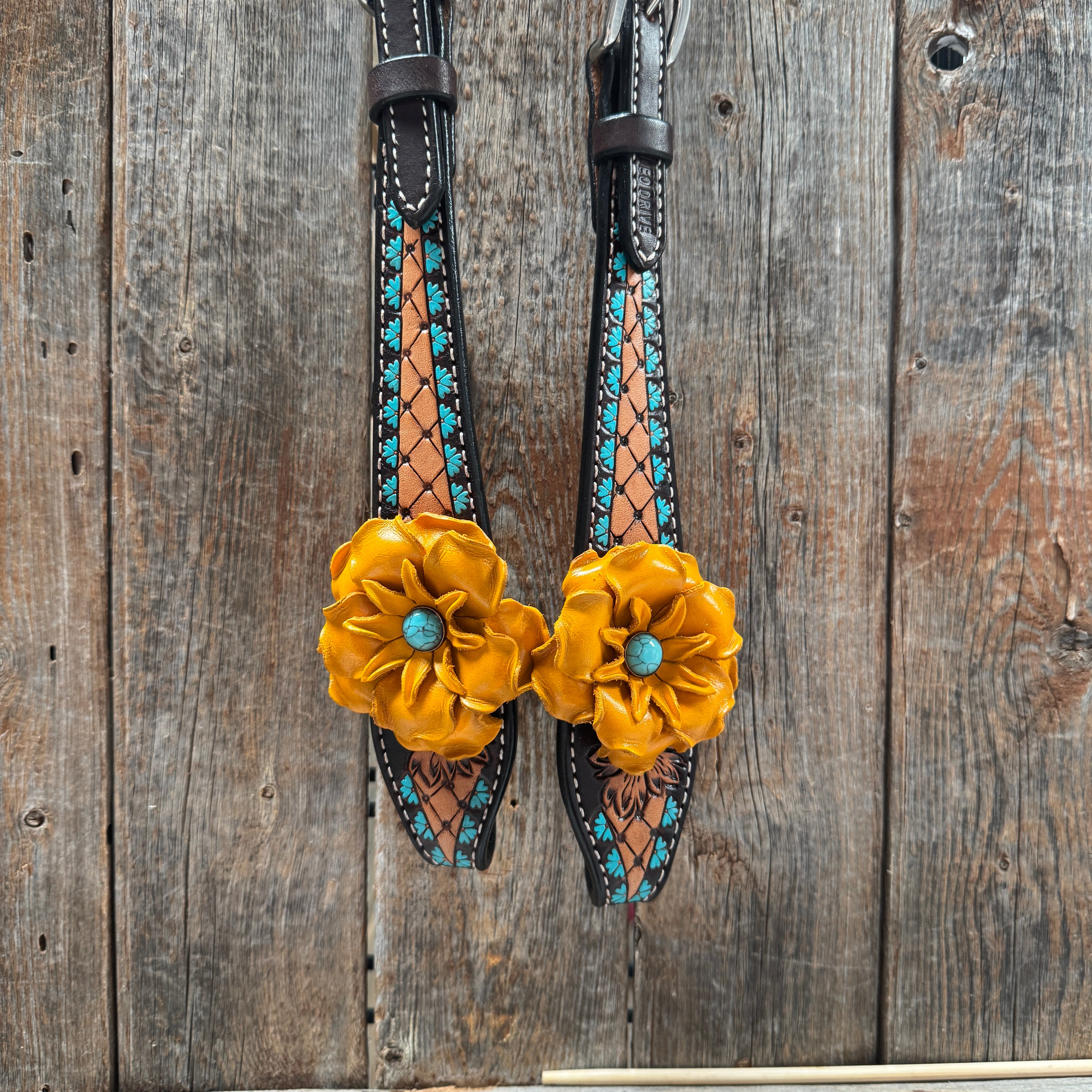 Multi Flower Gardenia & Turquoise One Ear - Breastcollar Tack Set #OEBC455