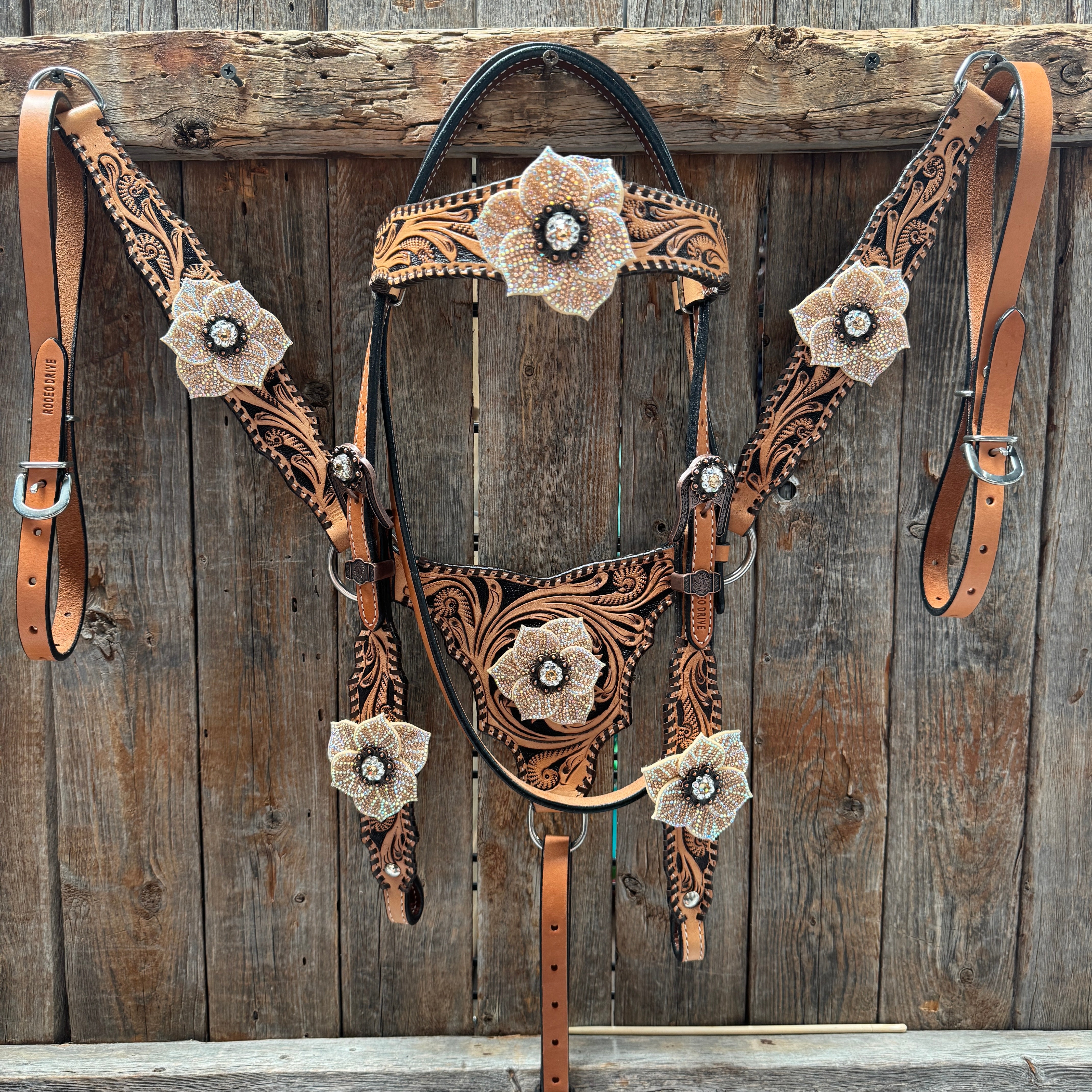 Floral Whipstitch Champagne and Clear Browband - Triangle / Gladiator Breastcollar Tack Set #BBBC462