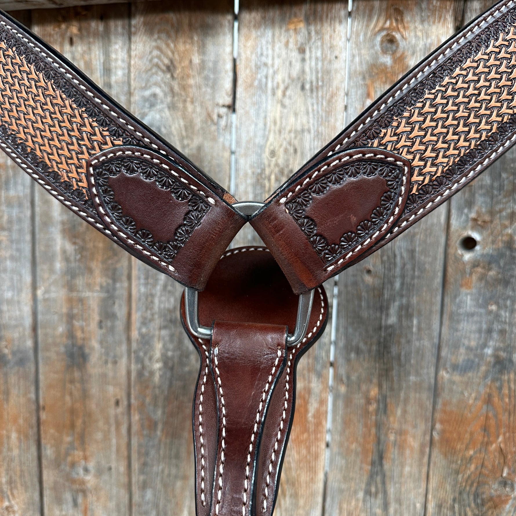Foxtail Tooling Two Tone Breastcollar #56256