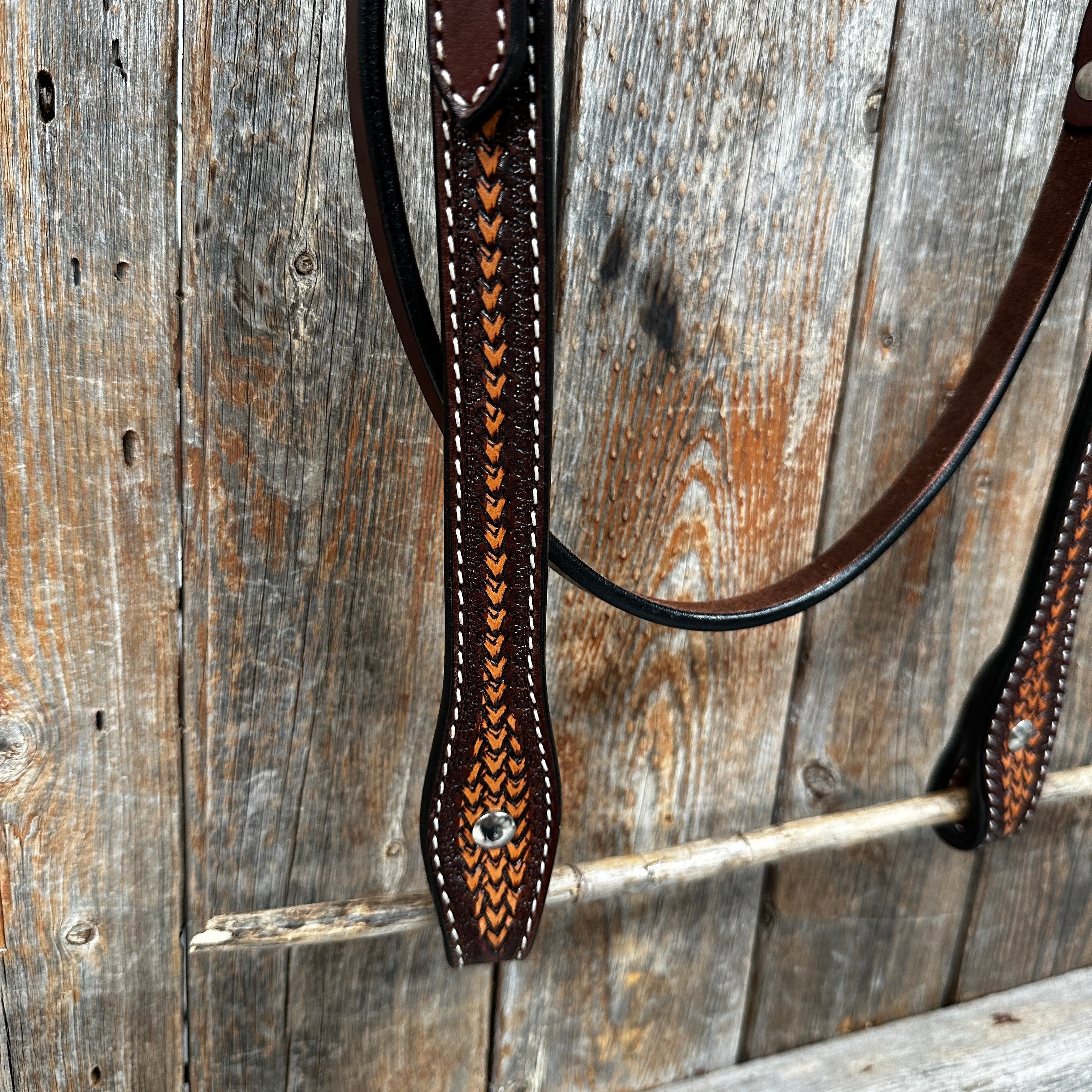 Foxtail Tooling Two Tone V-Browband Headstall / Bridle #24335