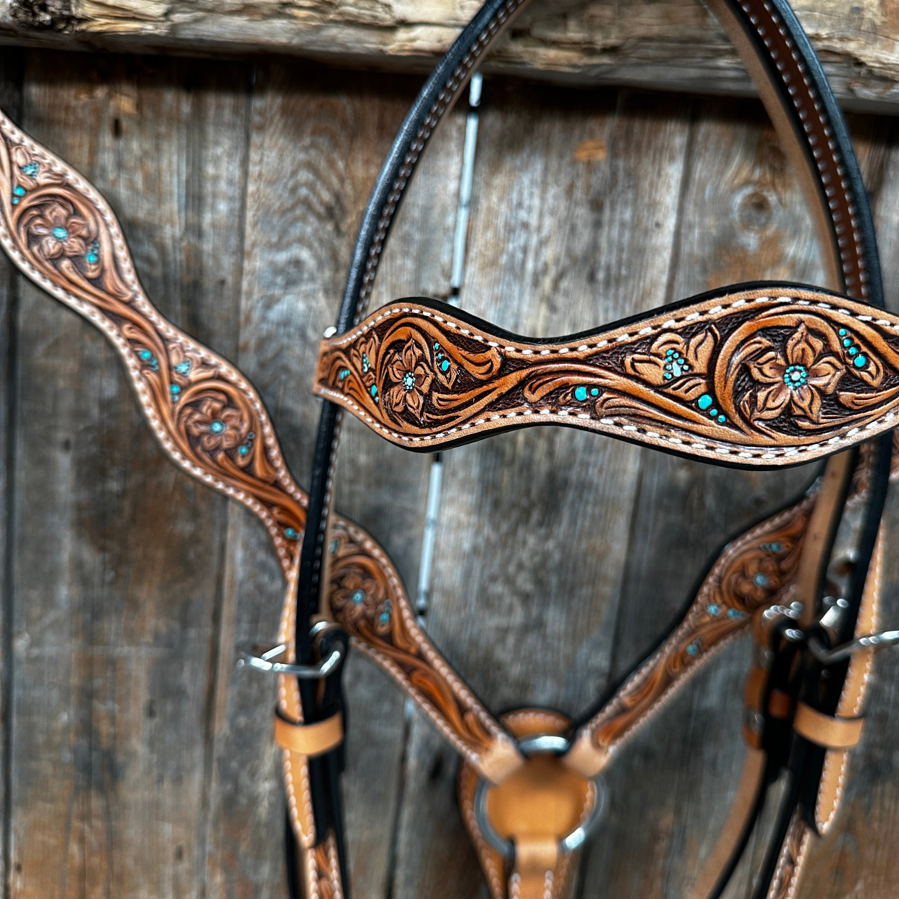 Light Oil Floral and Teal Dot Browband / One Ear Headstall and Breastcollar Tack Sets