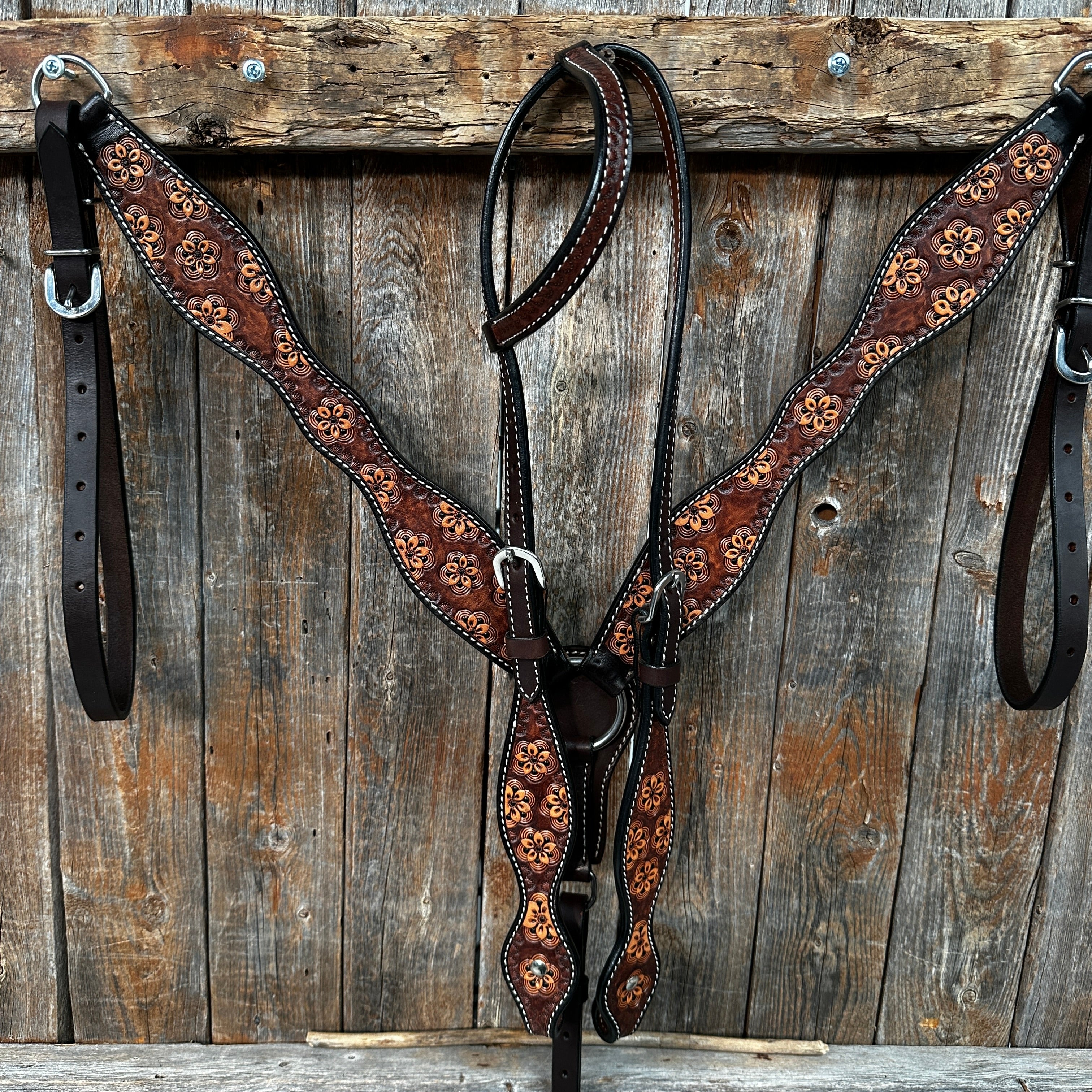 Flower Power Browband/One Ear Breastcollar Tack Sets