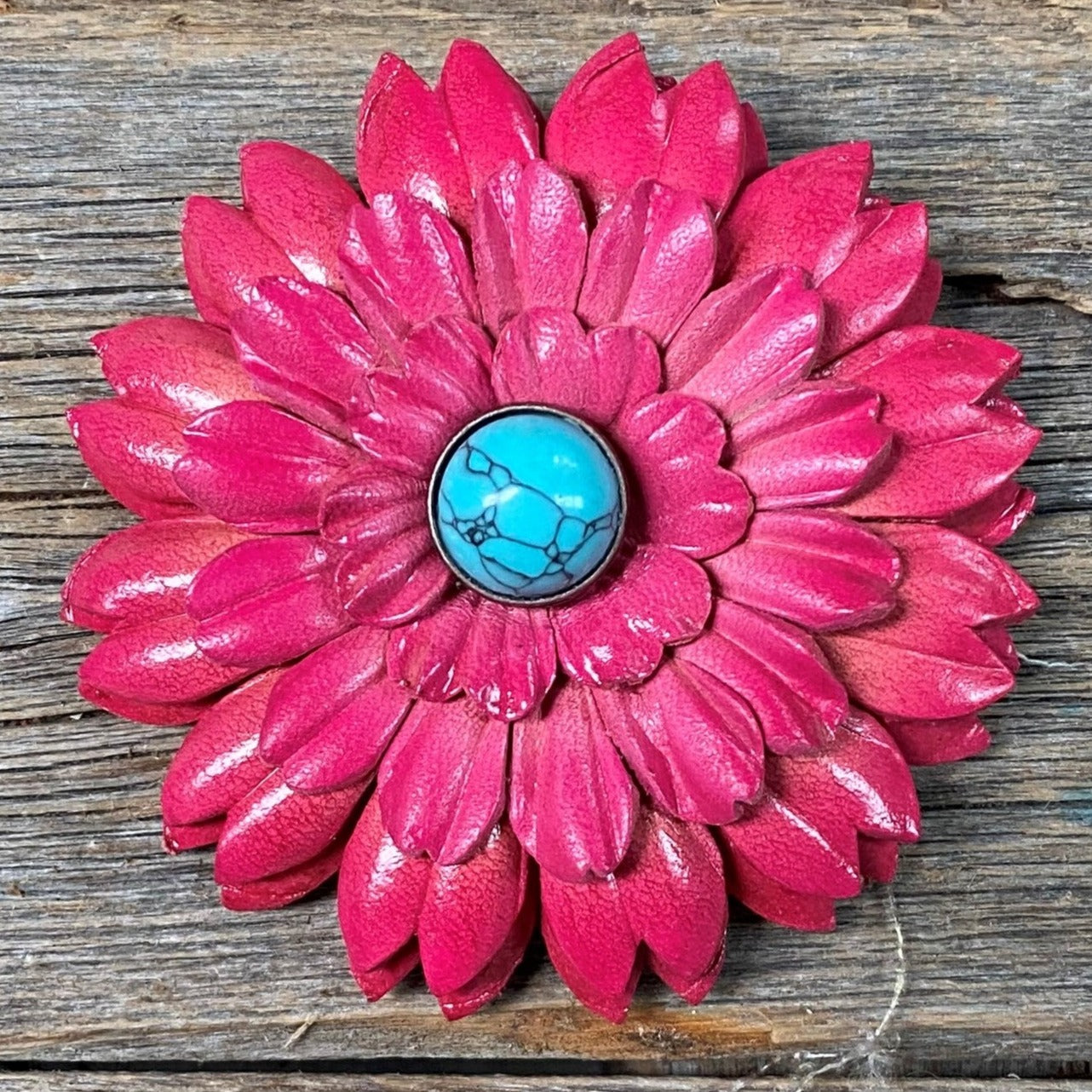 Hot Pink Daisy Flower With Round Turquoise Cabochon