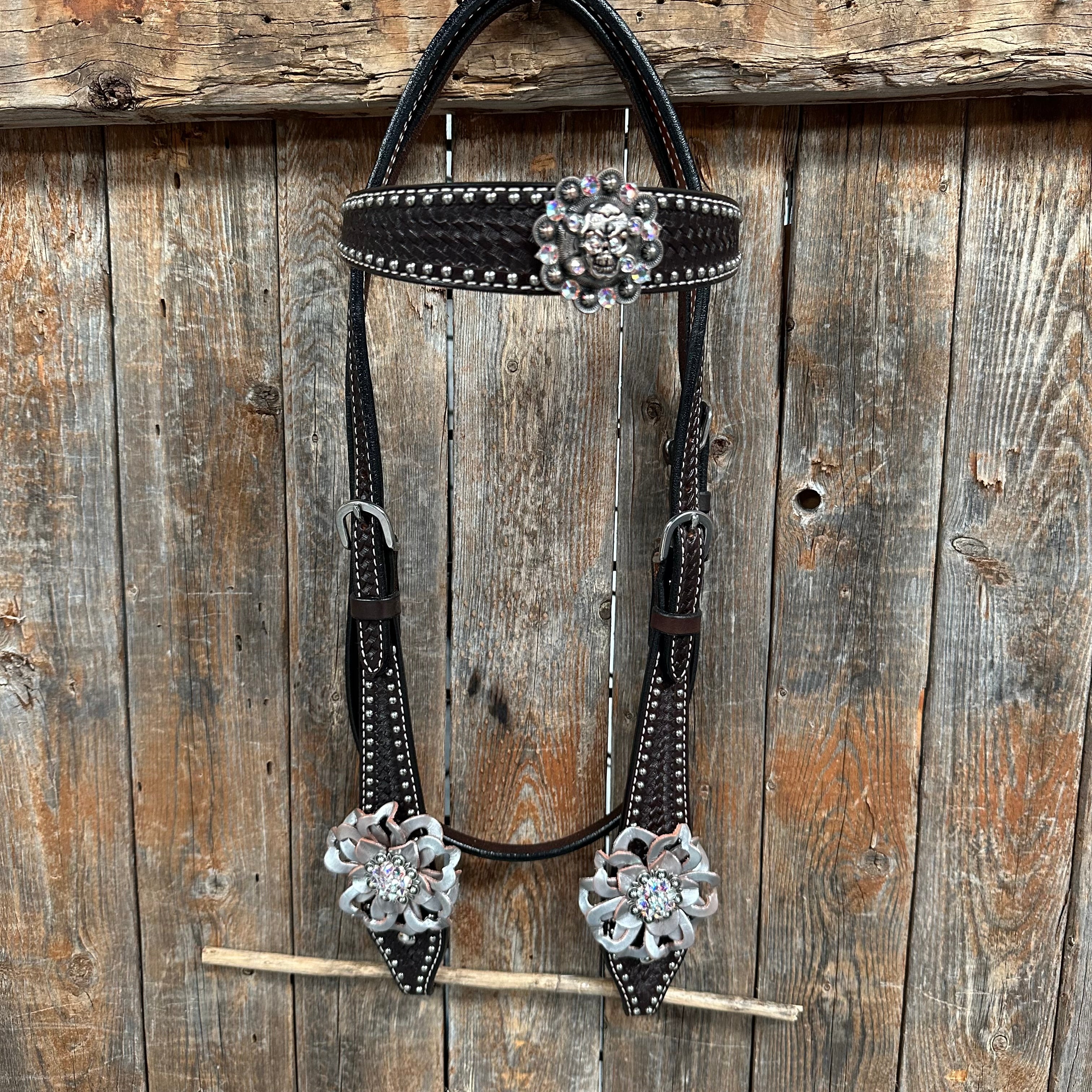 Dark Oil Silver Dot Flowers and Skulls Browband / One Ear Tack Set #BBBC565
