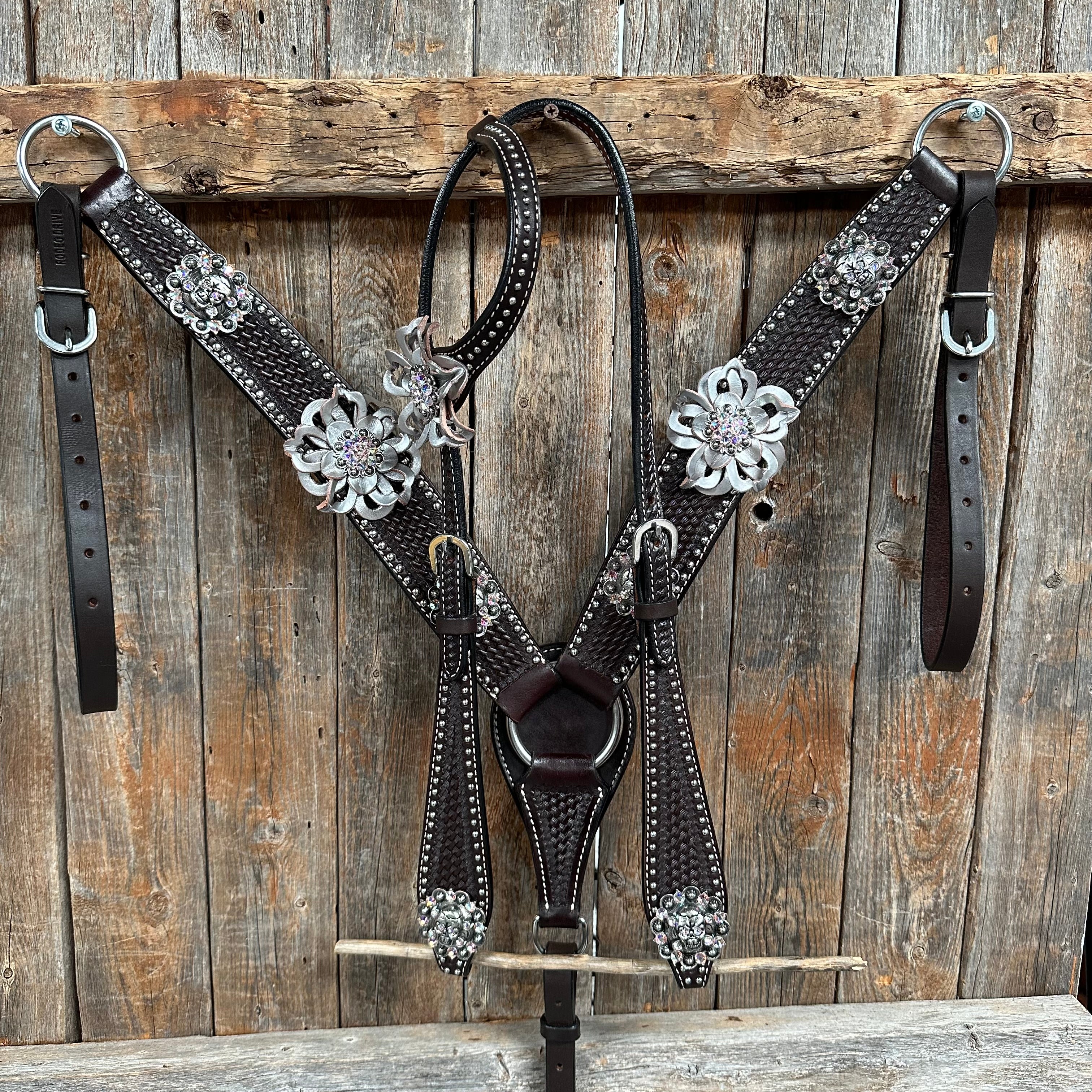 Dark Oil Silver Dot Flowers and Skulls Browband / One Ear Tack Set #BBBC565