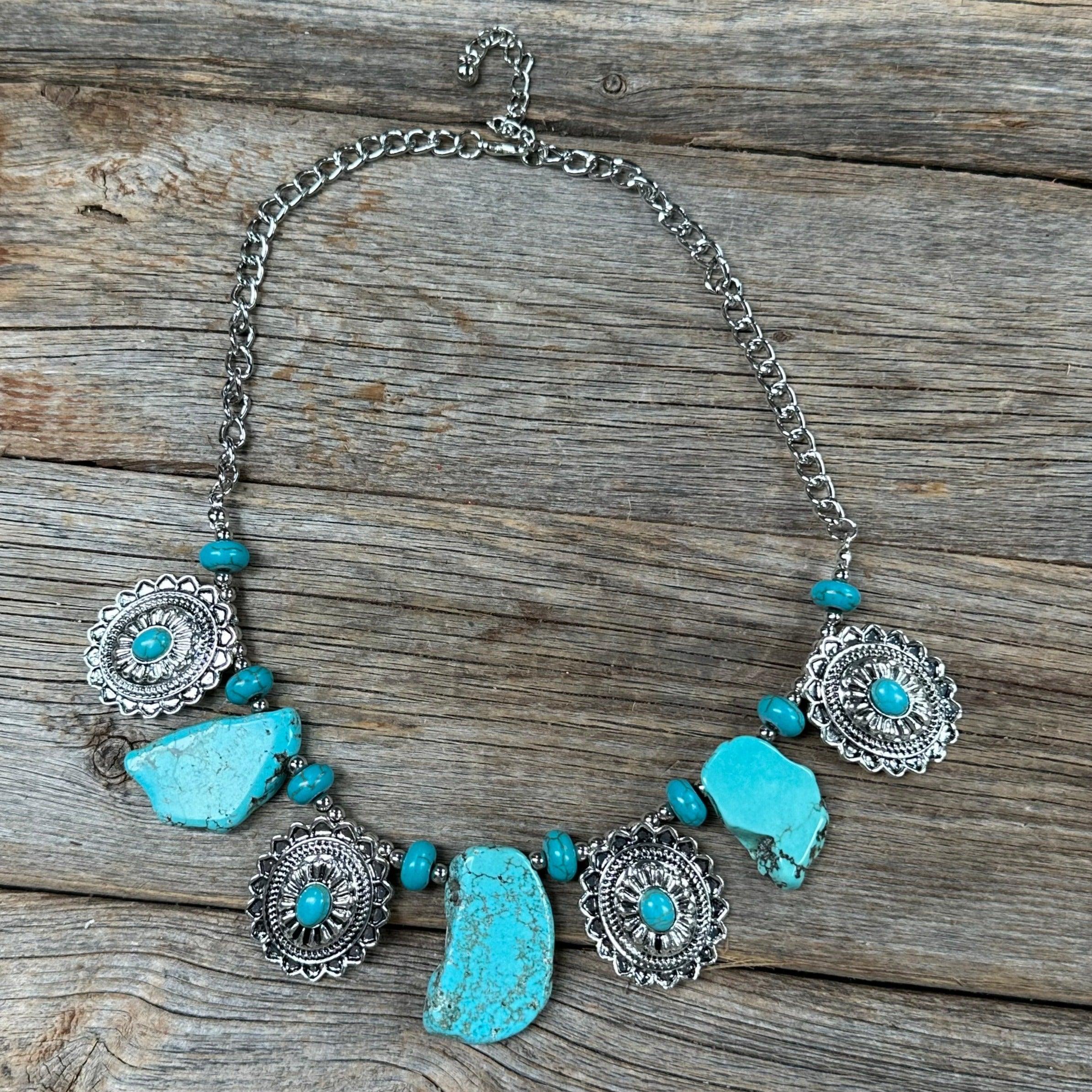 NT20 Green Chunky Turquoise Necklace, Sterling Pendant by Nance Trueworthy  | Dare/Sandpiper Gallery