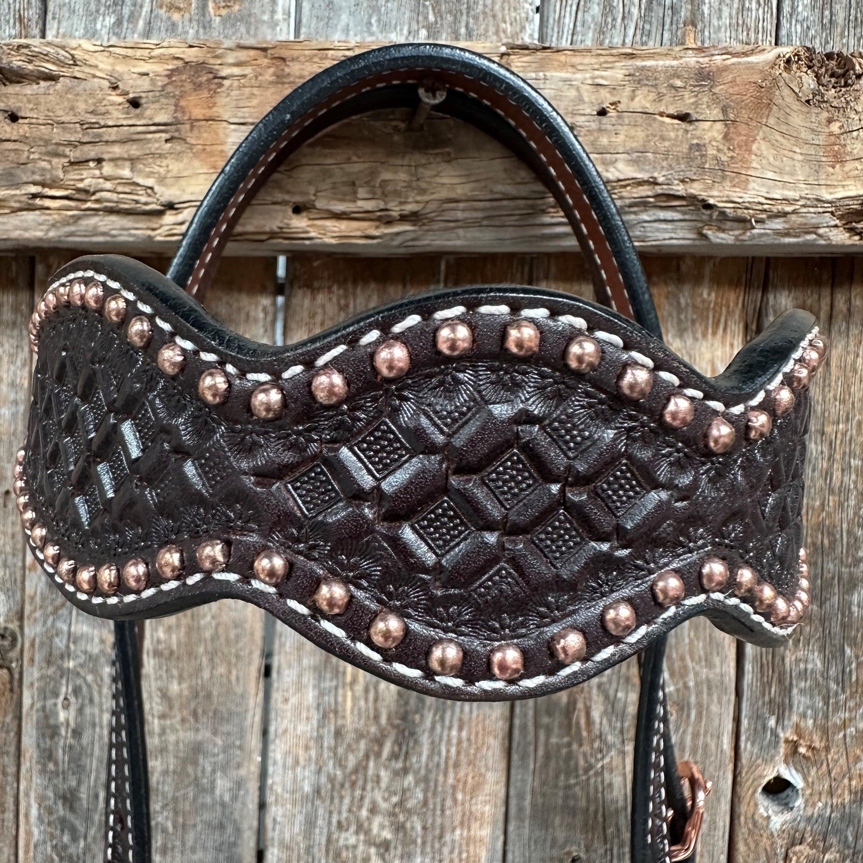 Dark Oil Honeycomb Tooled with Copper Dots Tack Sets - RODEO DRIVE