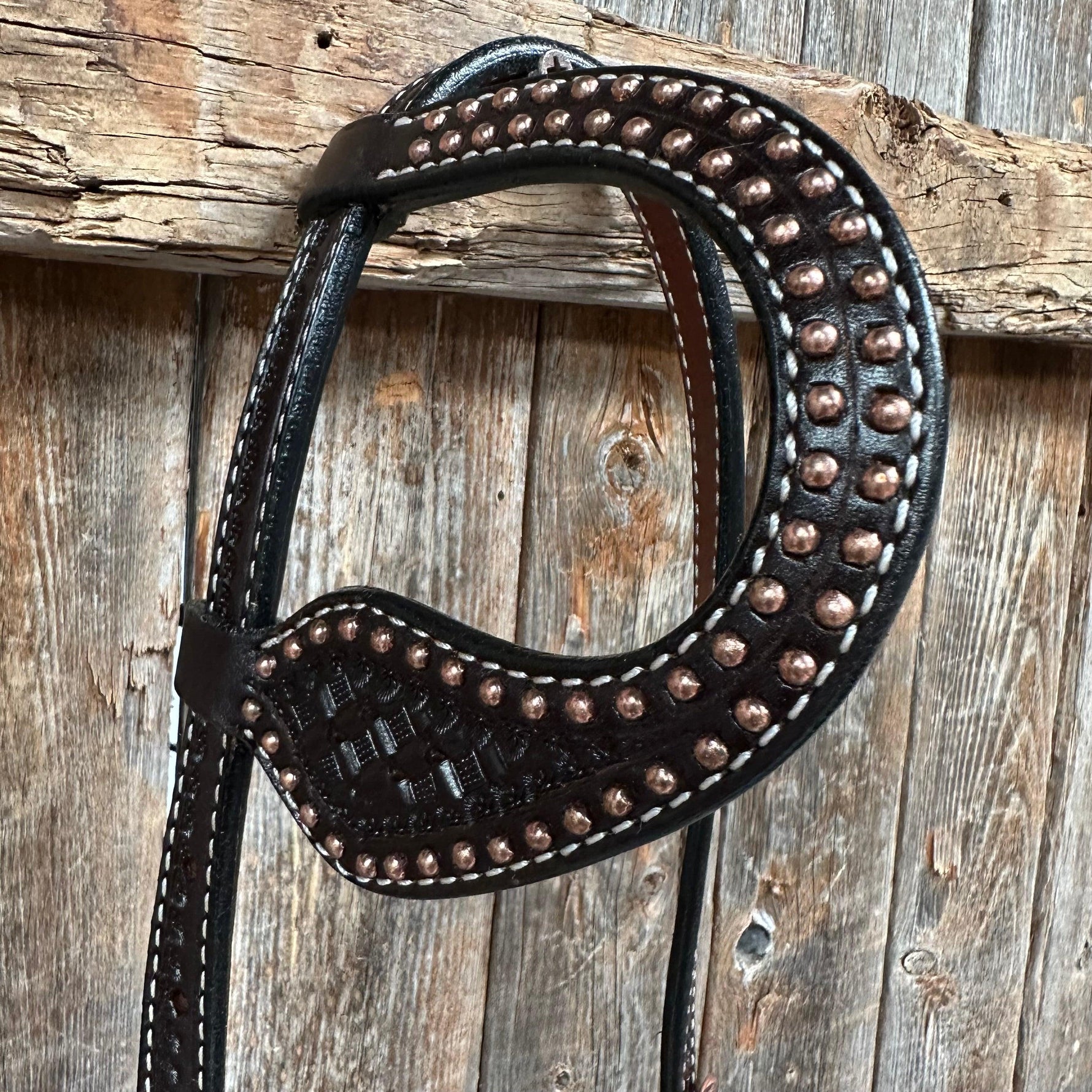 Dark Oil Honeycomb Tooled with Copper Dots Tack Sets - RODEO DRIVE