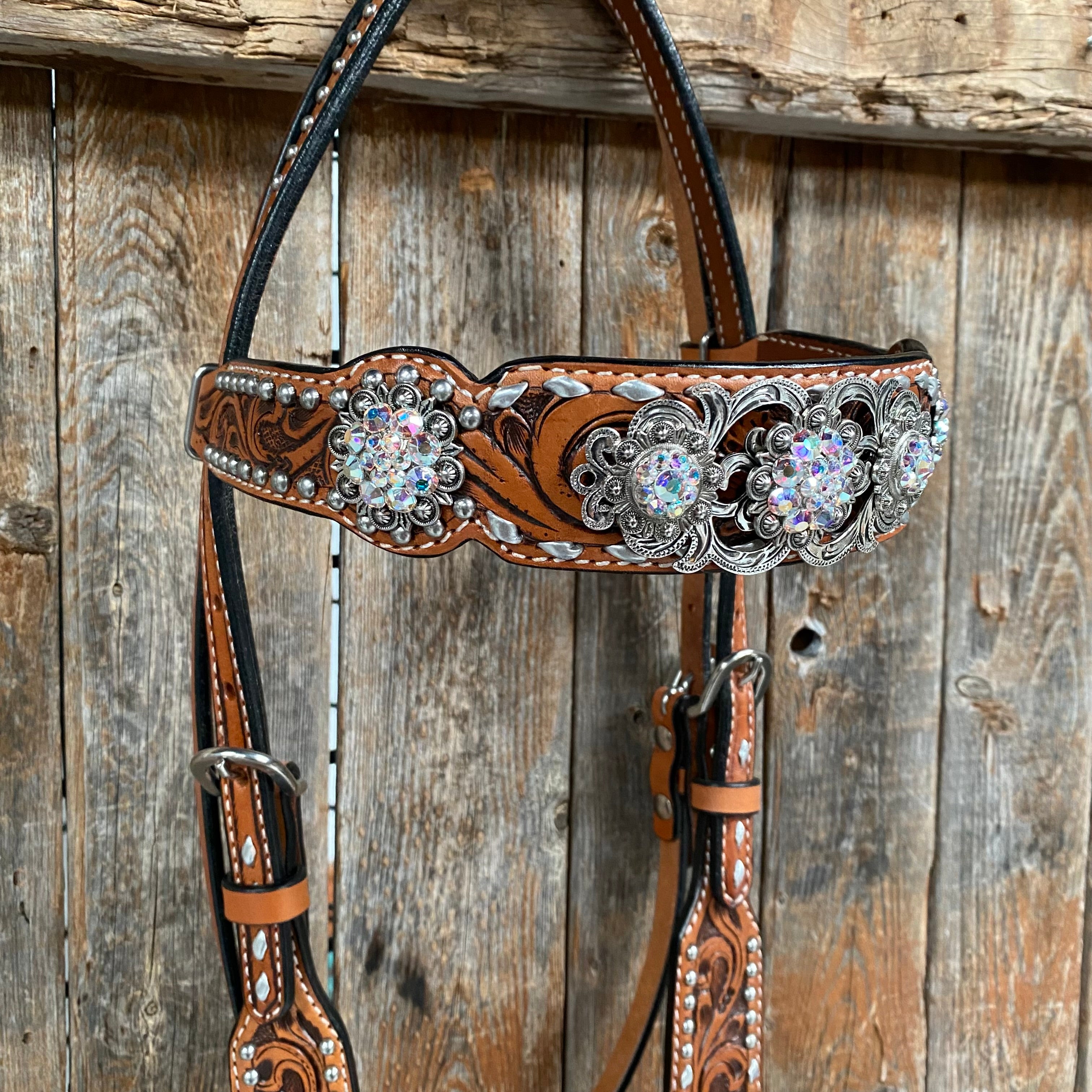 Silver Dot and Buckstitch Fancy AB Browband Tack Set #BBBC582