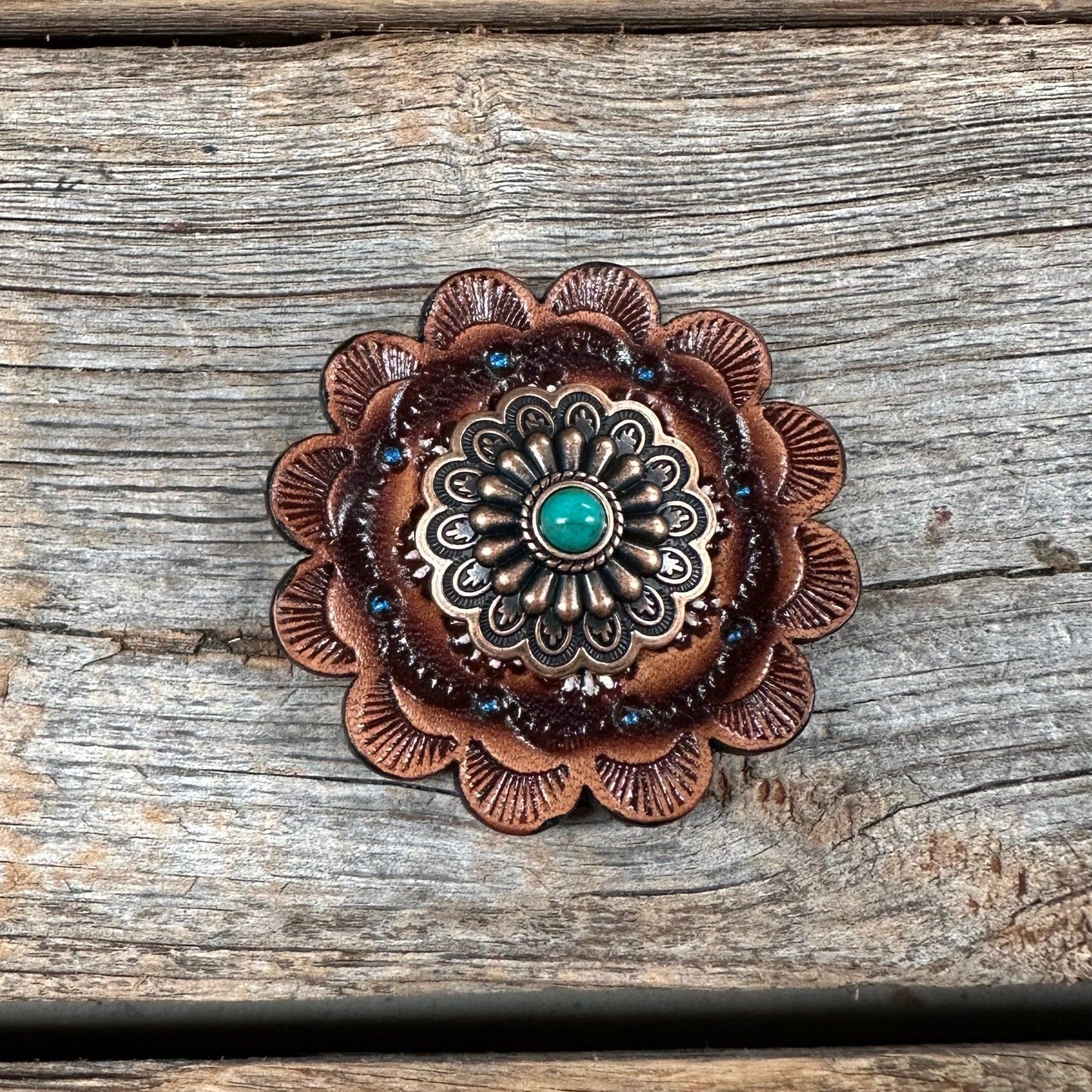 Leather Rosette with Floral Western Concho R111W103S - RODEO DRIVE