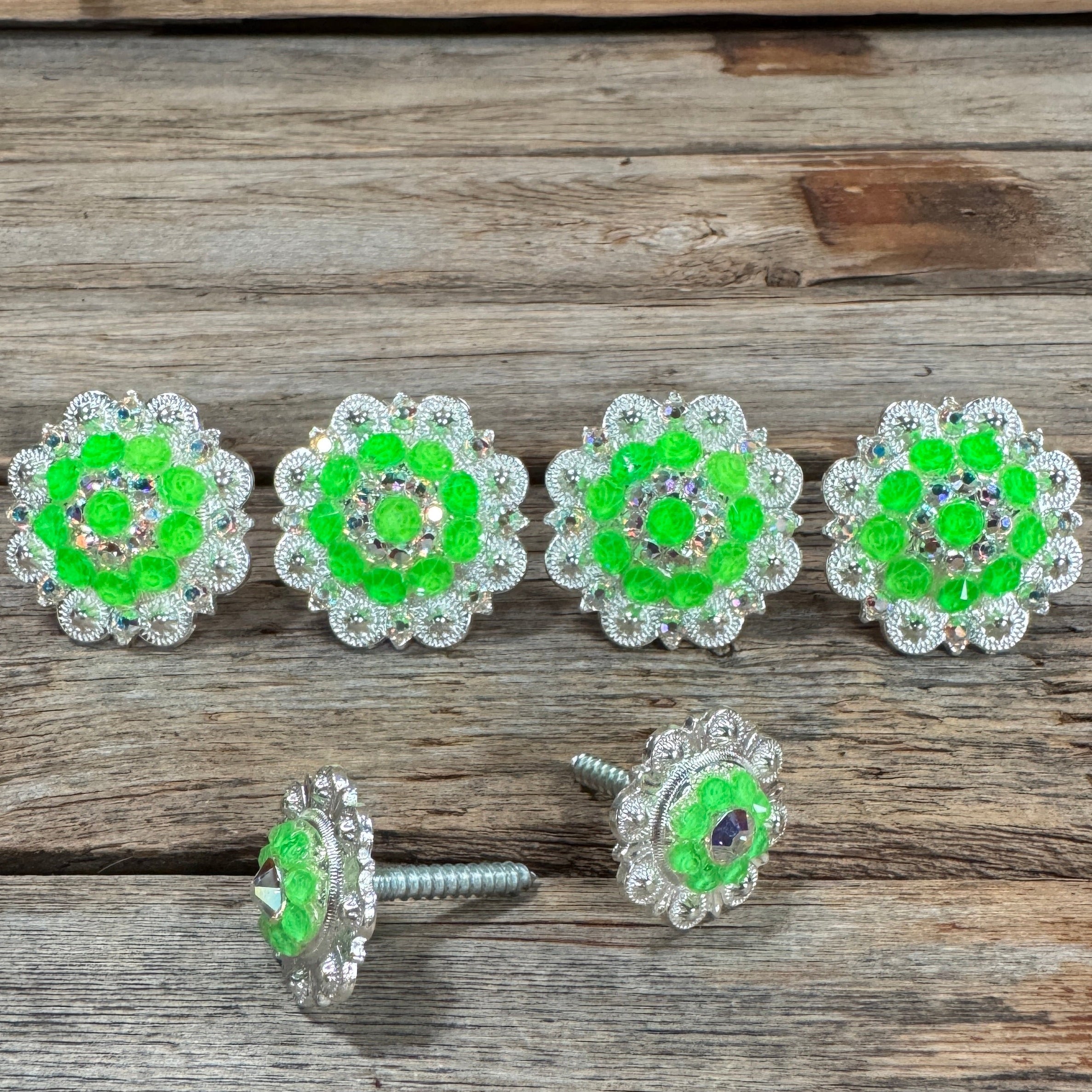 Bright Silver Neon Green & AB Saddle Conchos