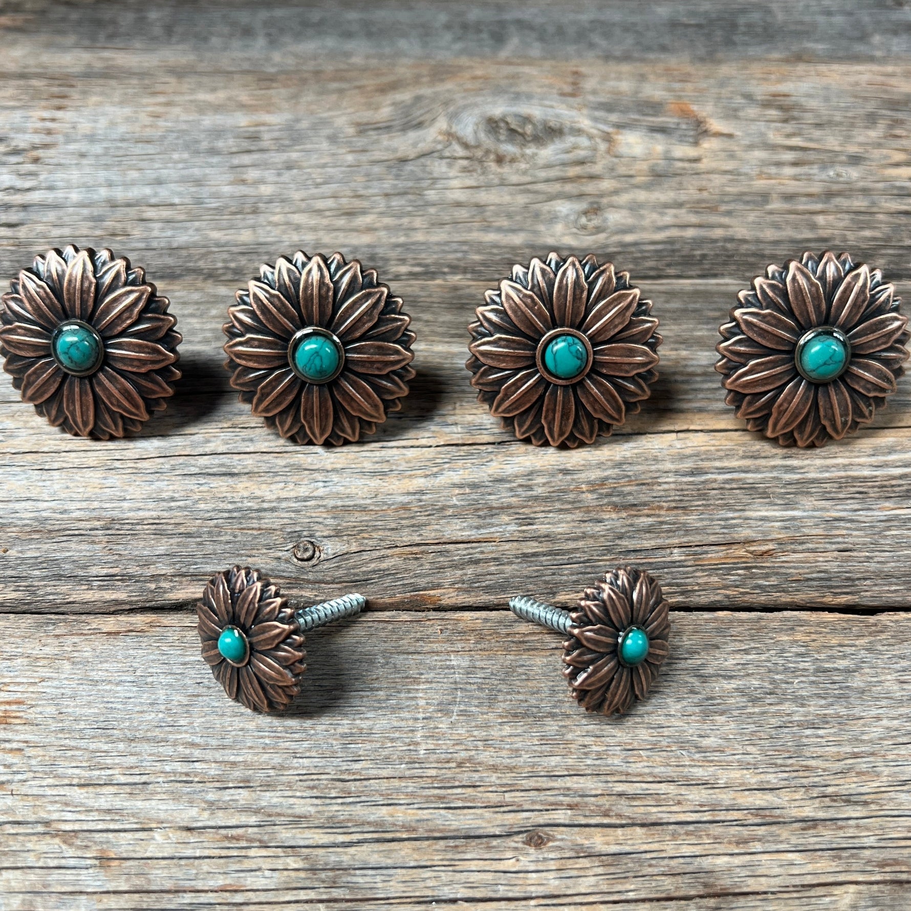 Copper Daisy Turquoise Saddle Set SSW132