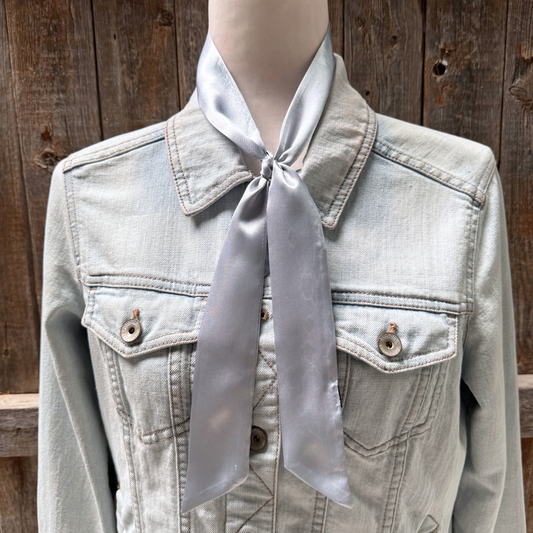 Silver Wild_Rag_Scarf_for_NFR_Cowgirls_Rodeo_Drive_Conchos