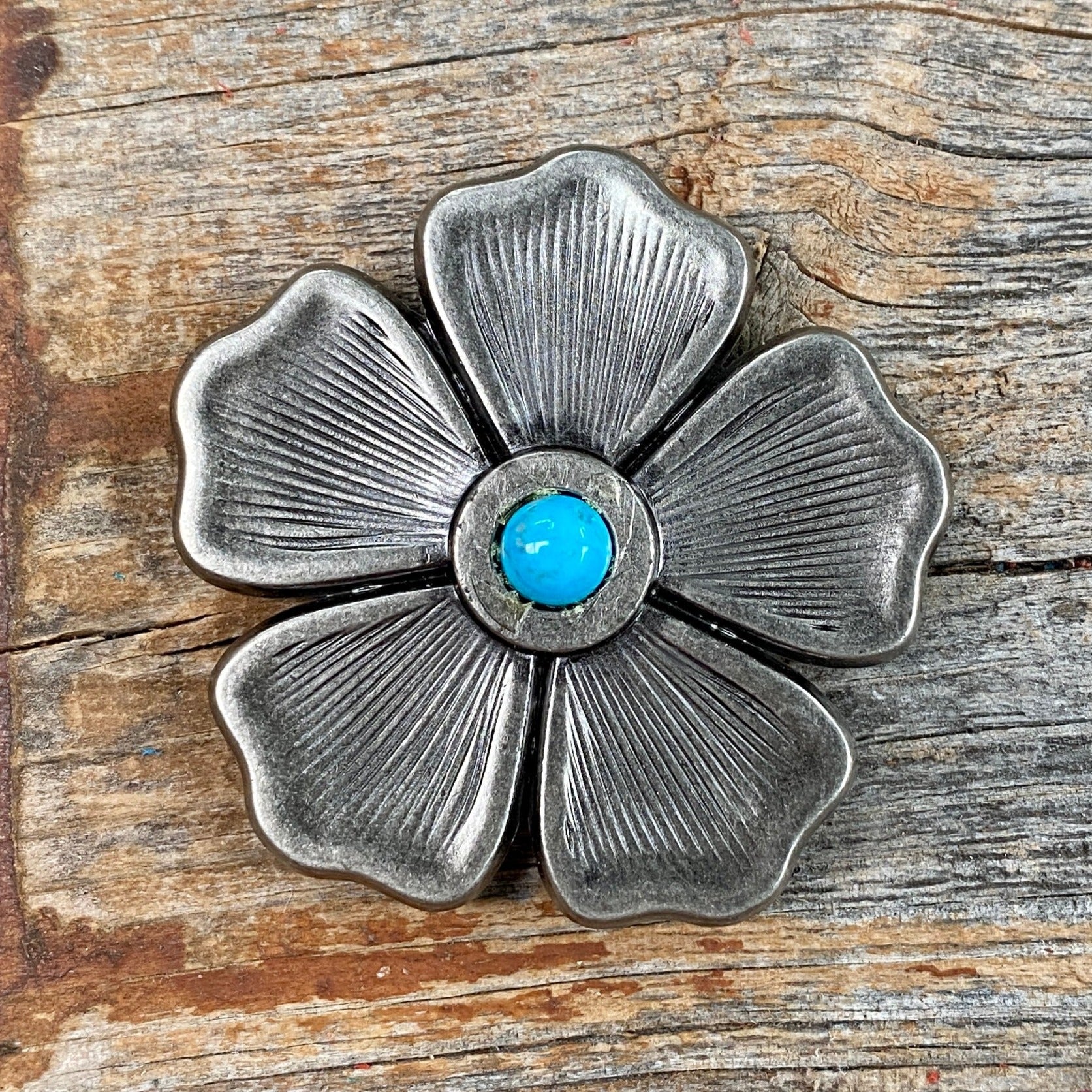 Antique Silver Flower Turquoise Western Concho W110