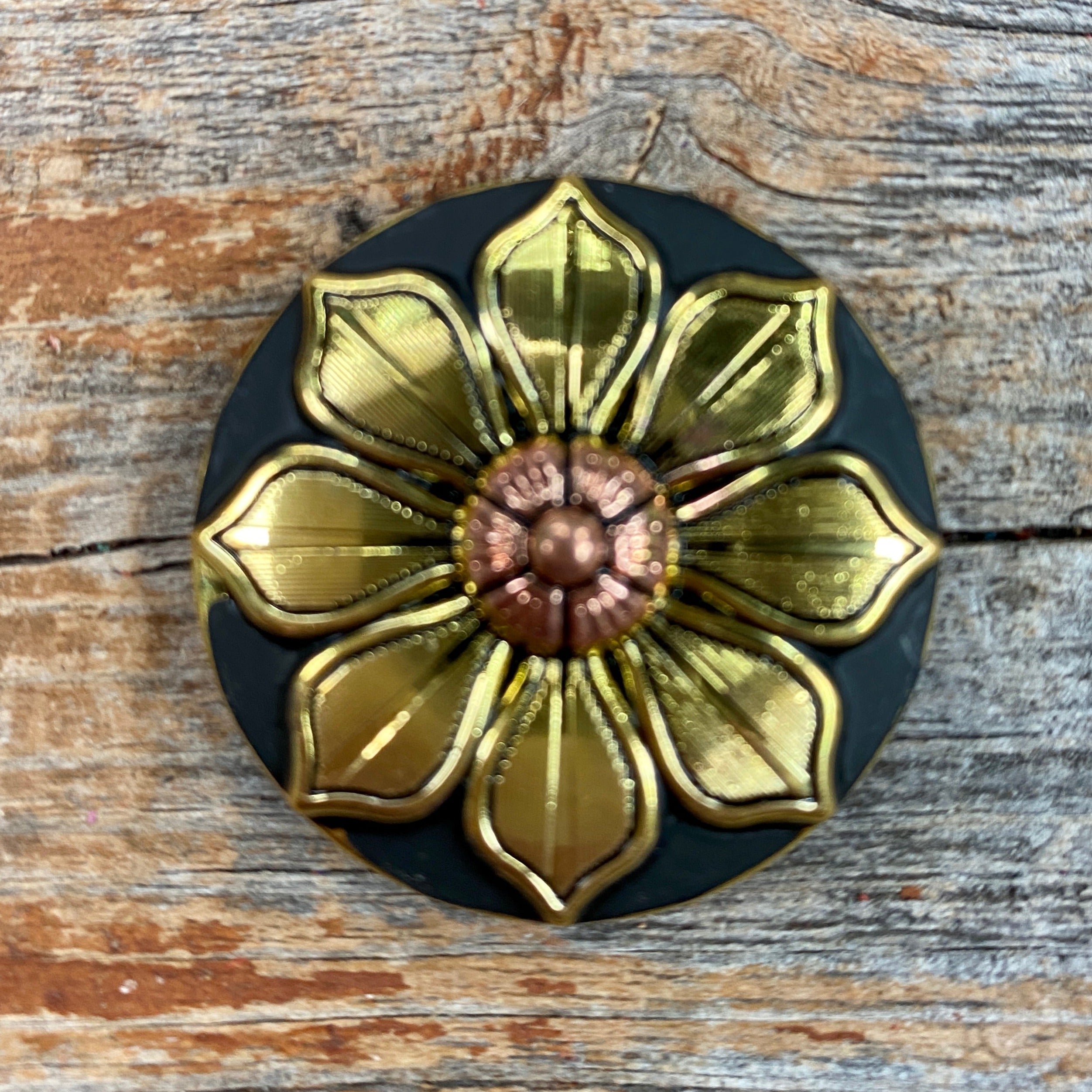 Black & Gold Sunflower Western Concho W125