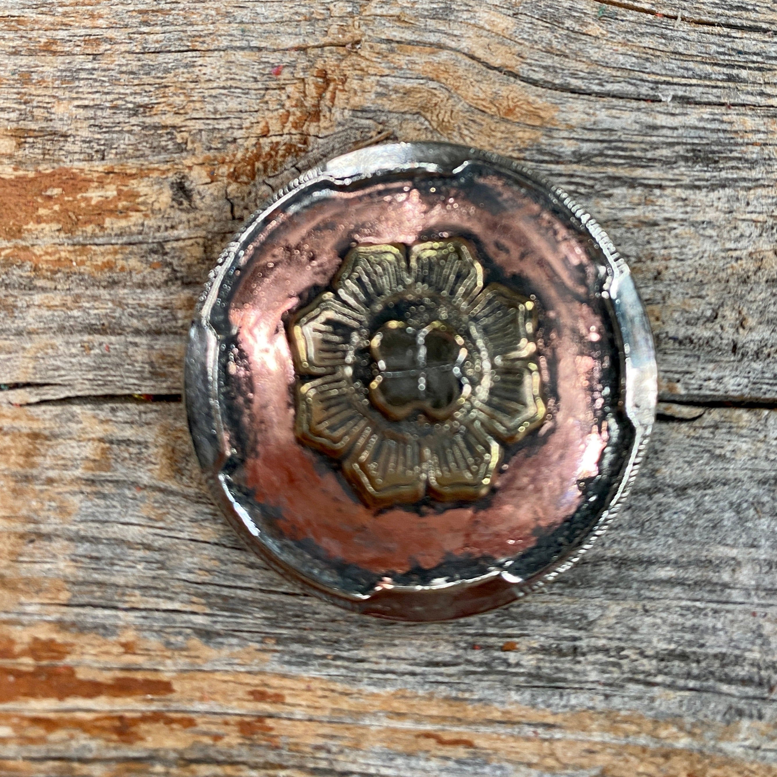 Copper & Gold Flower Western Concho W192