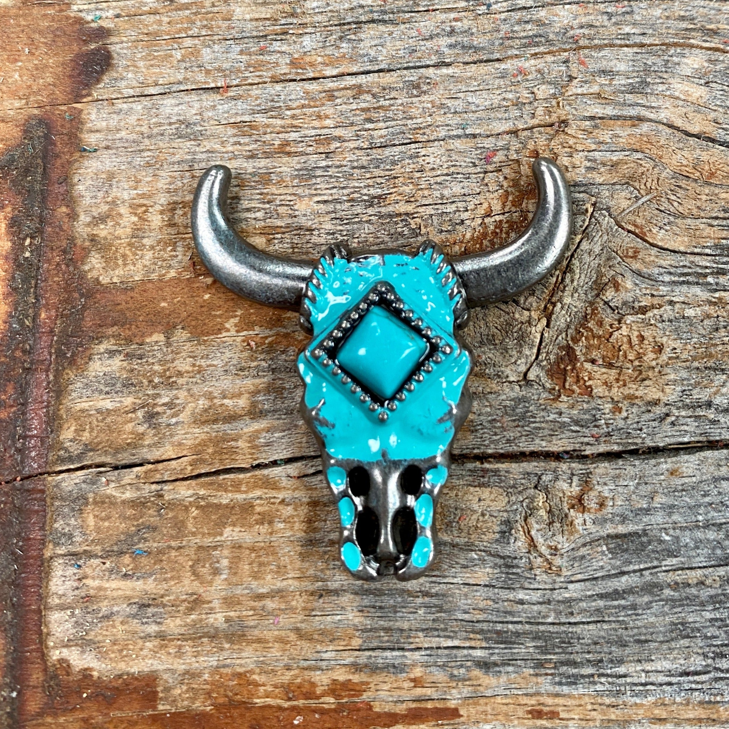 Turquoise Steer Head Western Concho W202