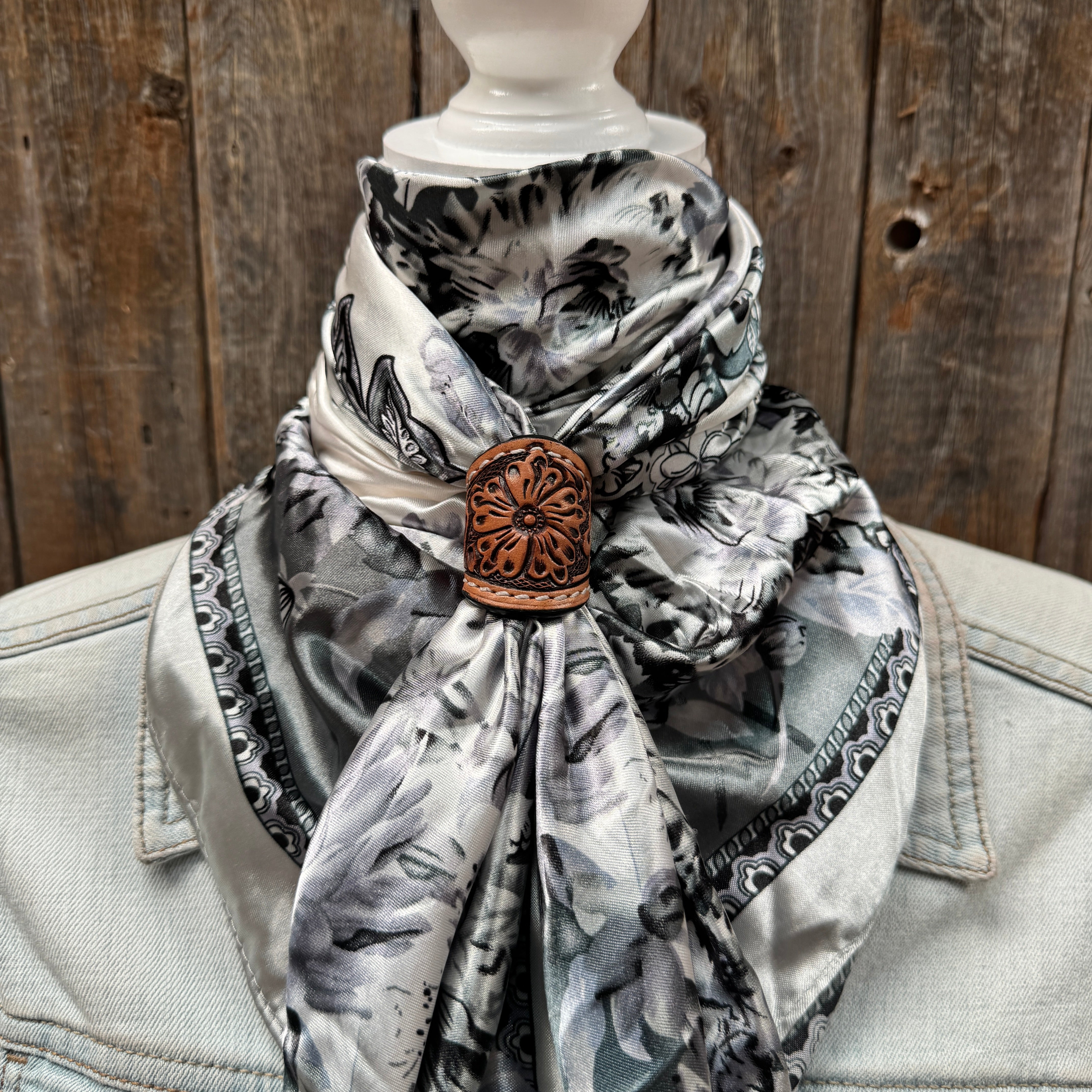 35X35" Silver & White Paisley Wild Rag / Scarf WR172 - Tooled Leather Wild Rag Slides - Assorted