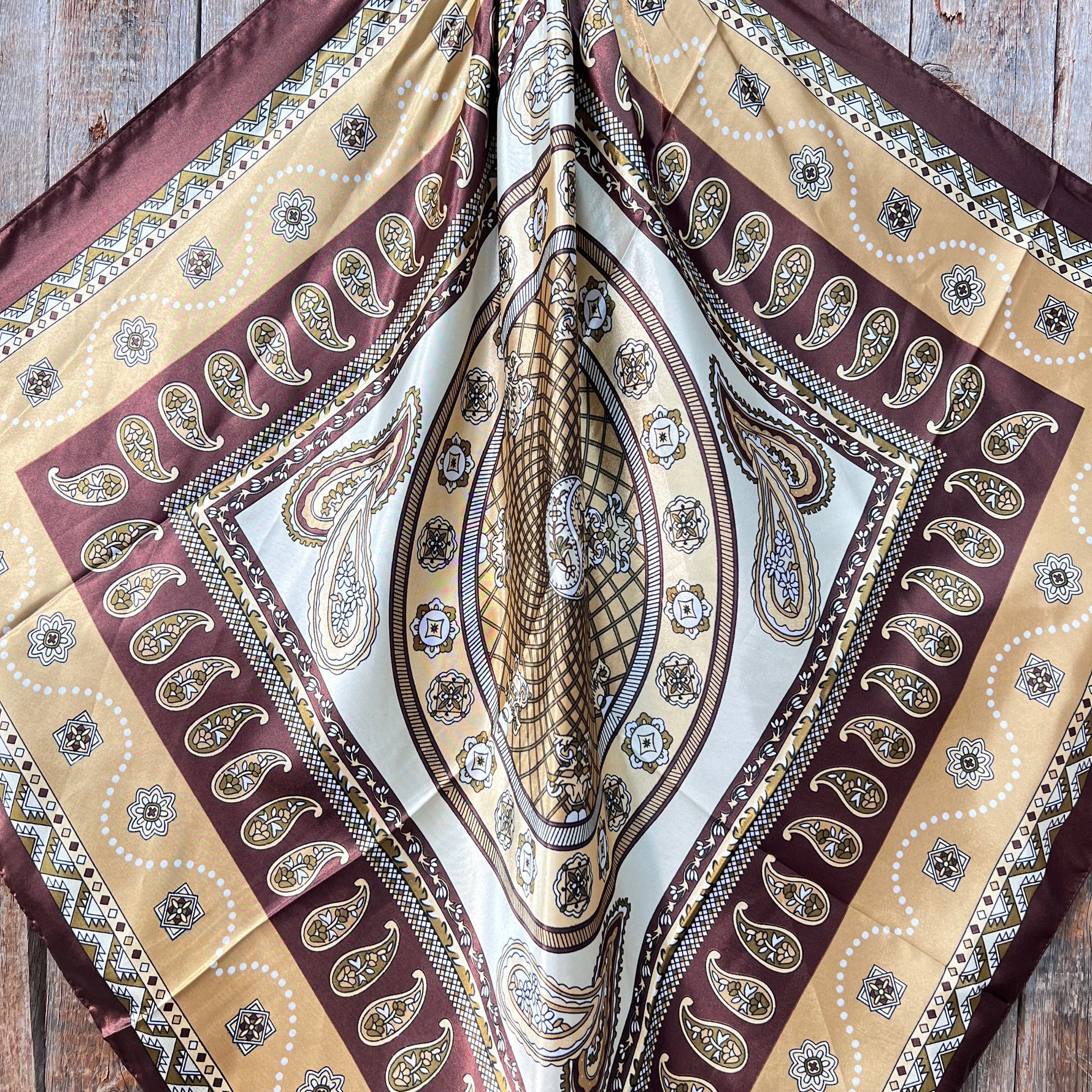 35X35"  Earth Tones Paisley Wild Rag / Scarf WR3405