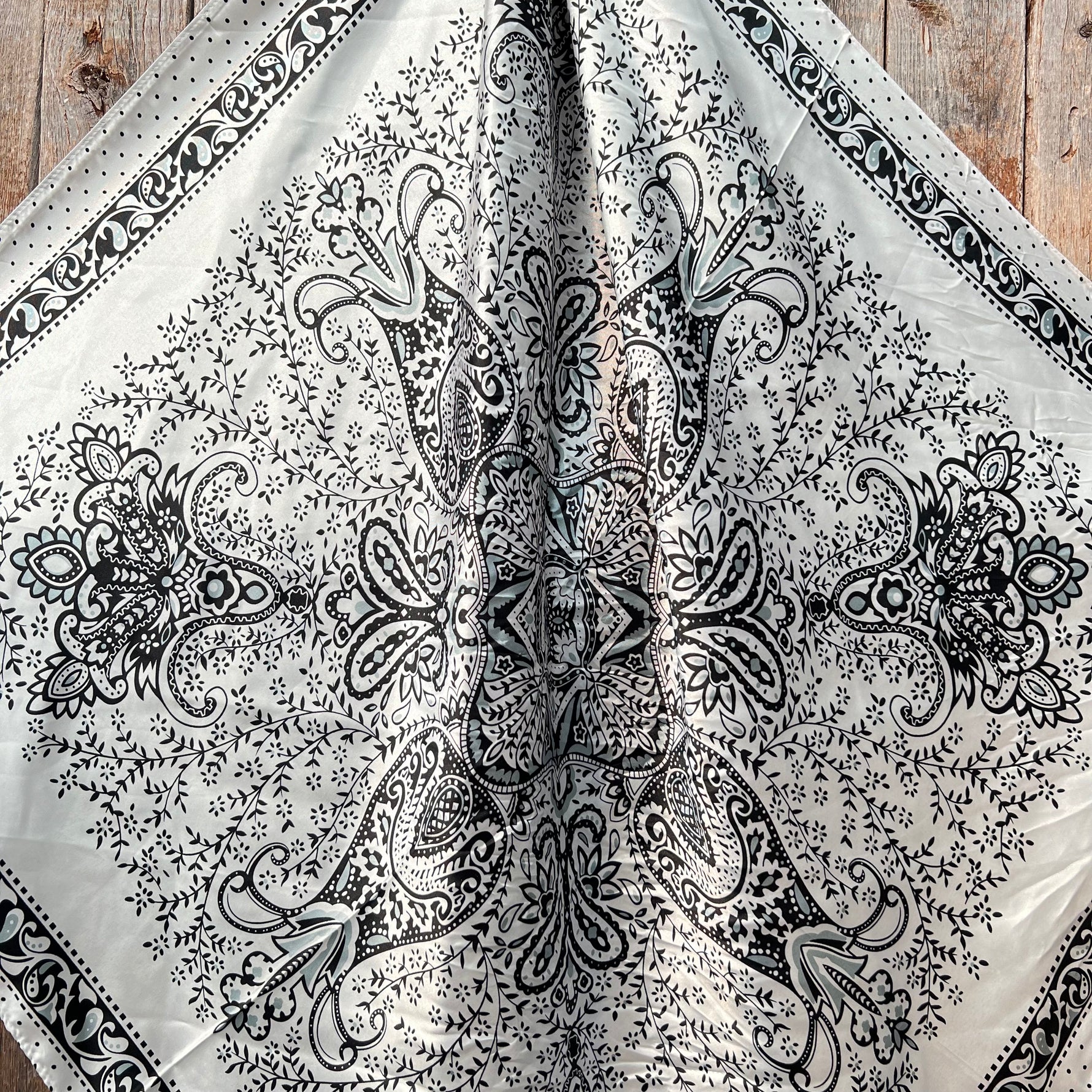 35X35" Black/White Polka Dot & Paisley Wild Rag / Scarf -W132L Slide WRC444B