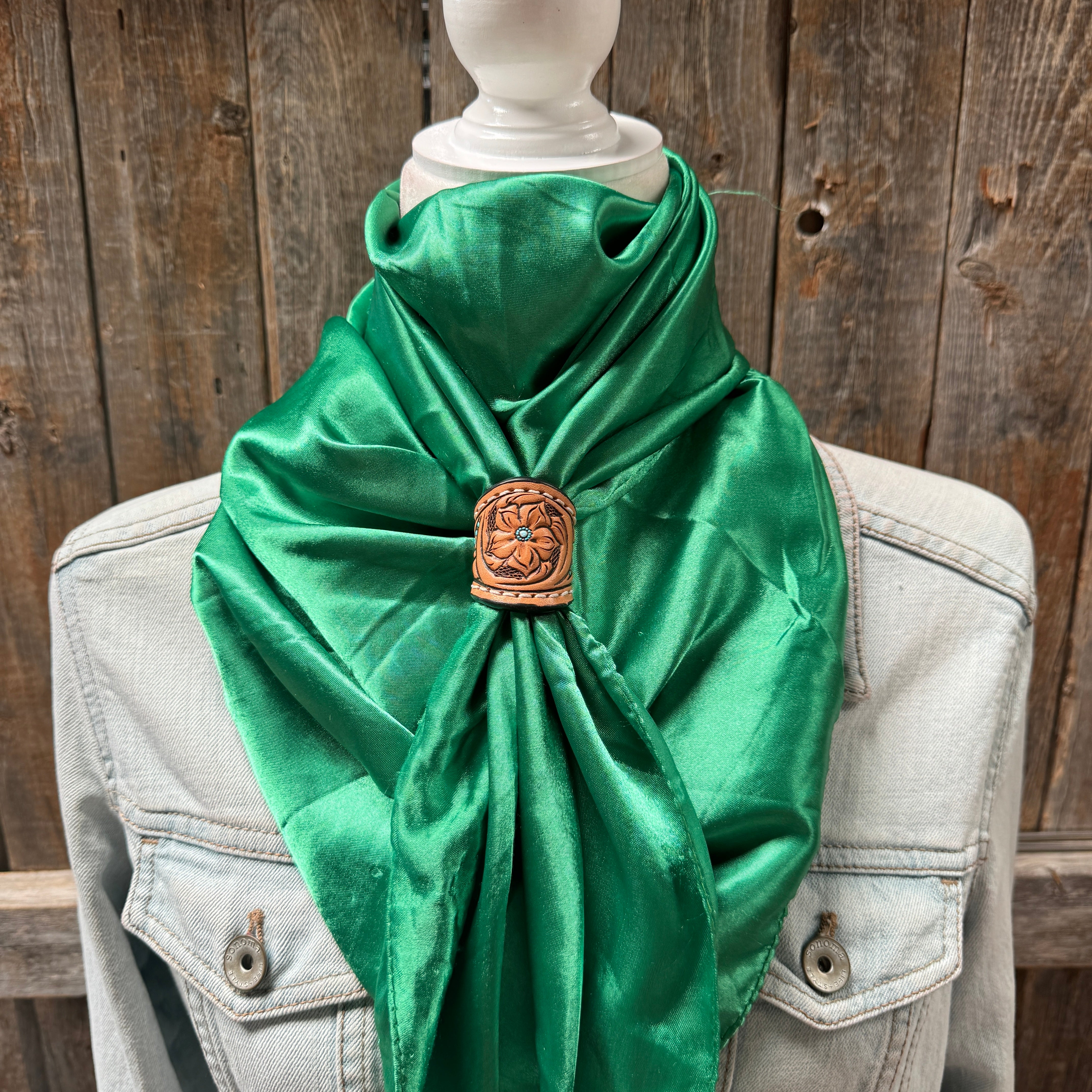 35X35" Solid Green Wild Rag / Scarf WRS18 - Tooled Leather Wild Rag Slides - Assorted